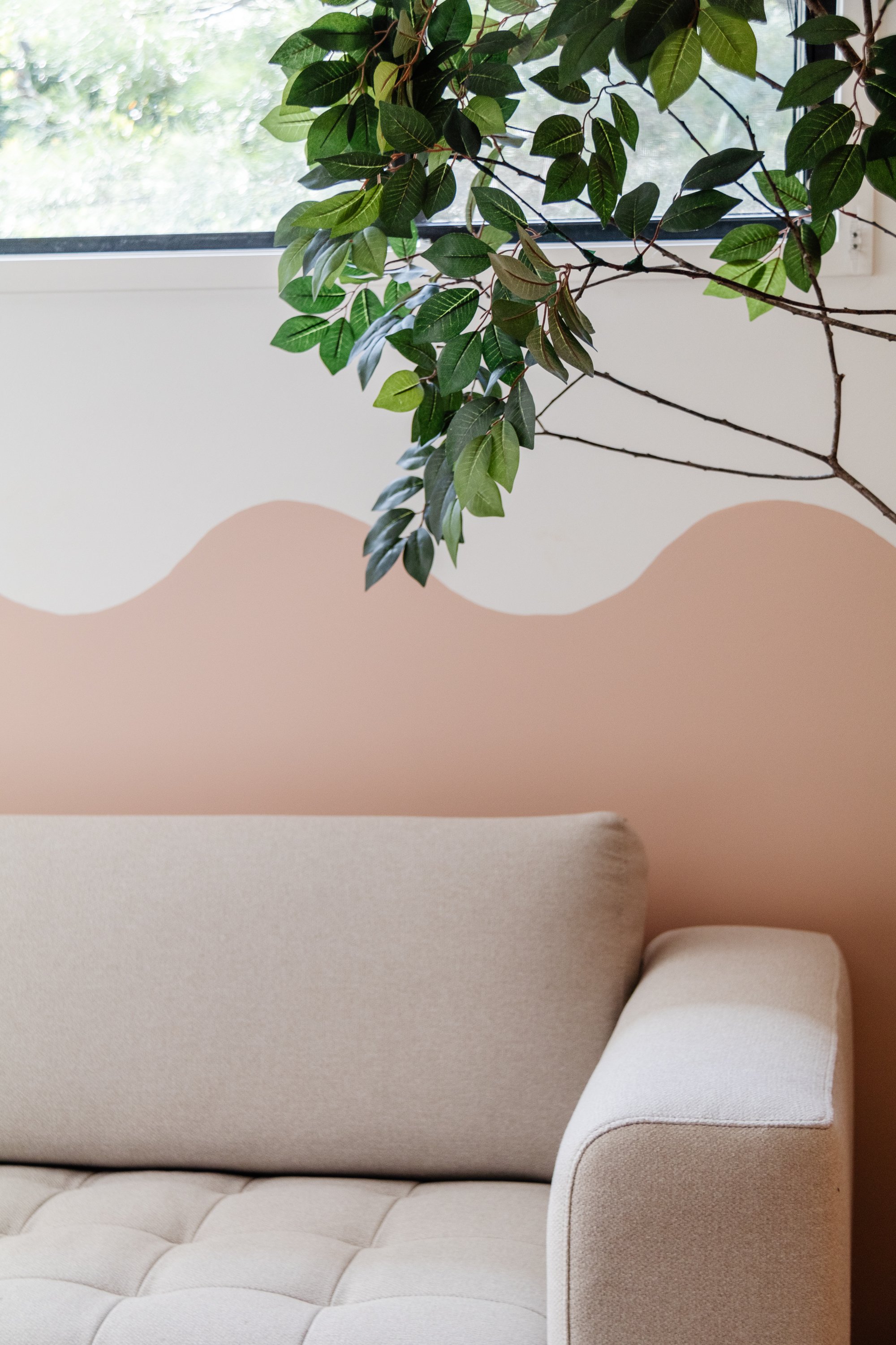DIY Wavy Painted Wall_Smor Home_Jaharn Quinn (15 of 33).jpg