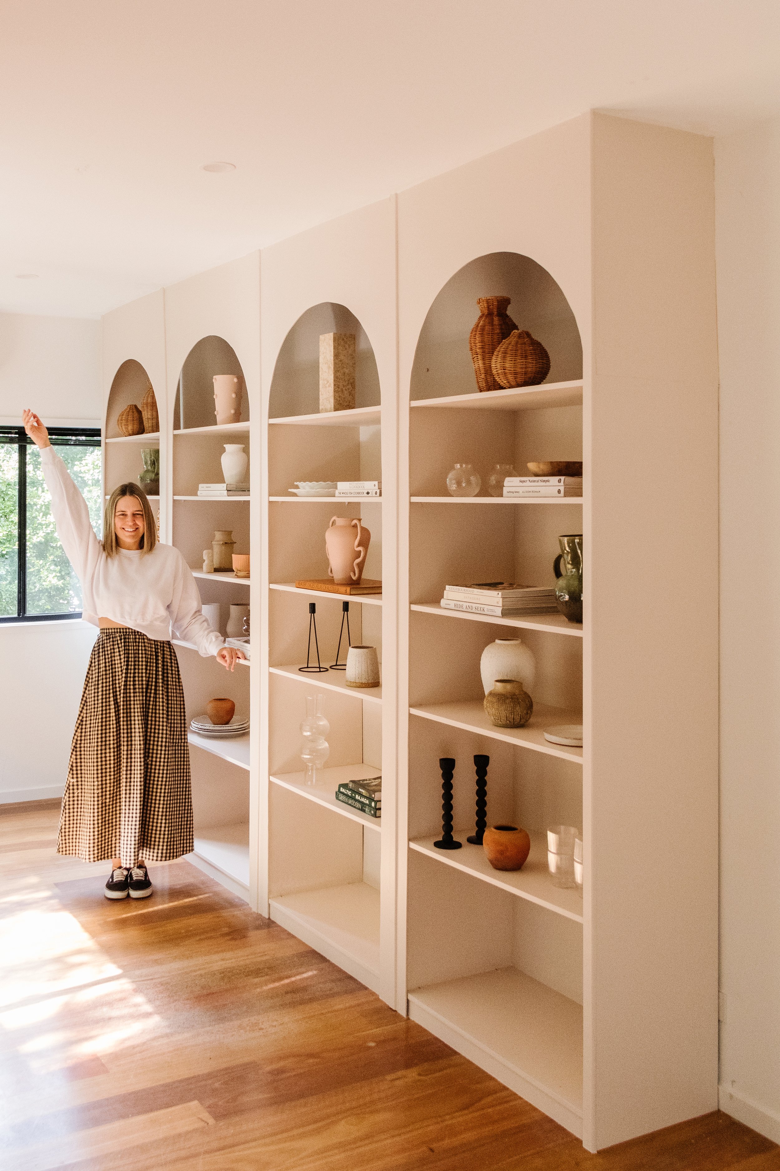 DIY Built In Shelves Library Cabinets 