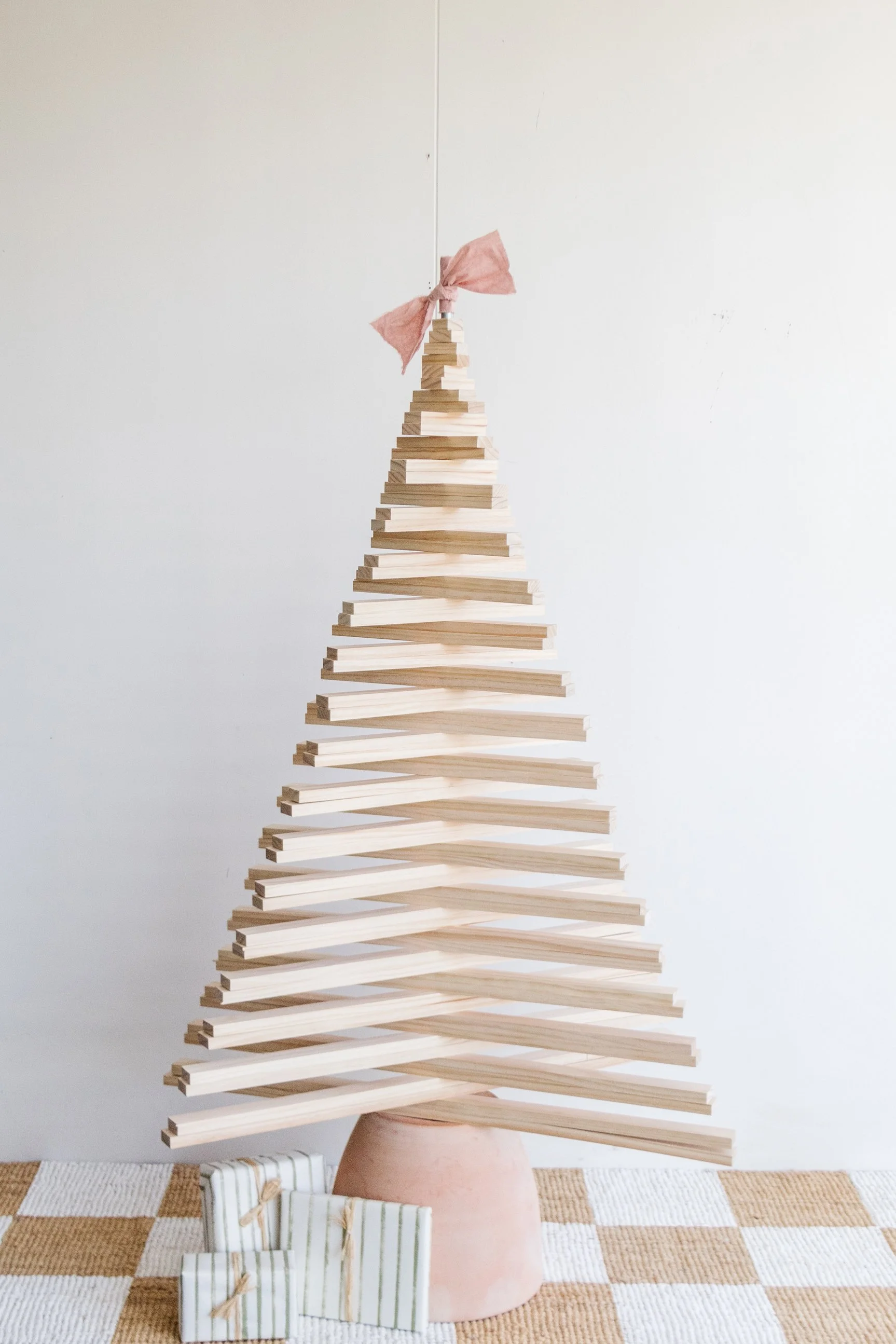 DIY Wooden Christmas Tree — Smor Home