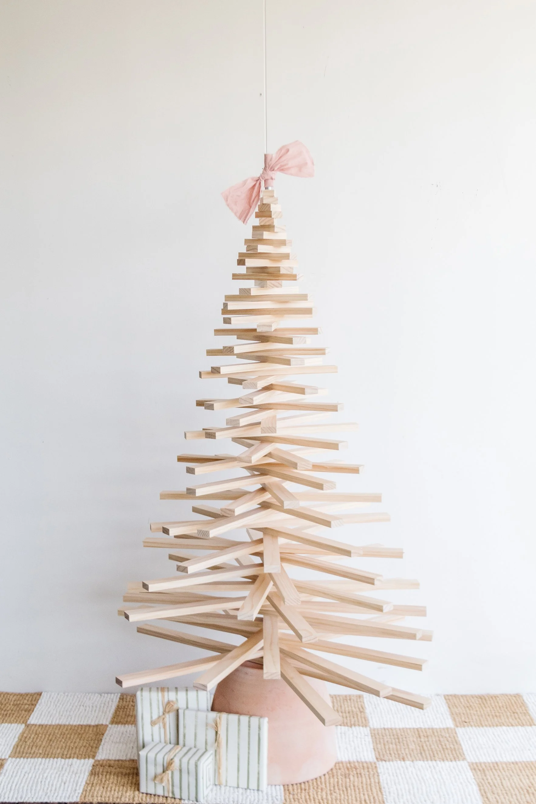 DIY Wooden Christmas Tree — Smor Home