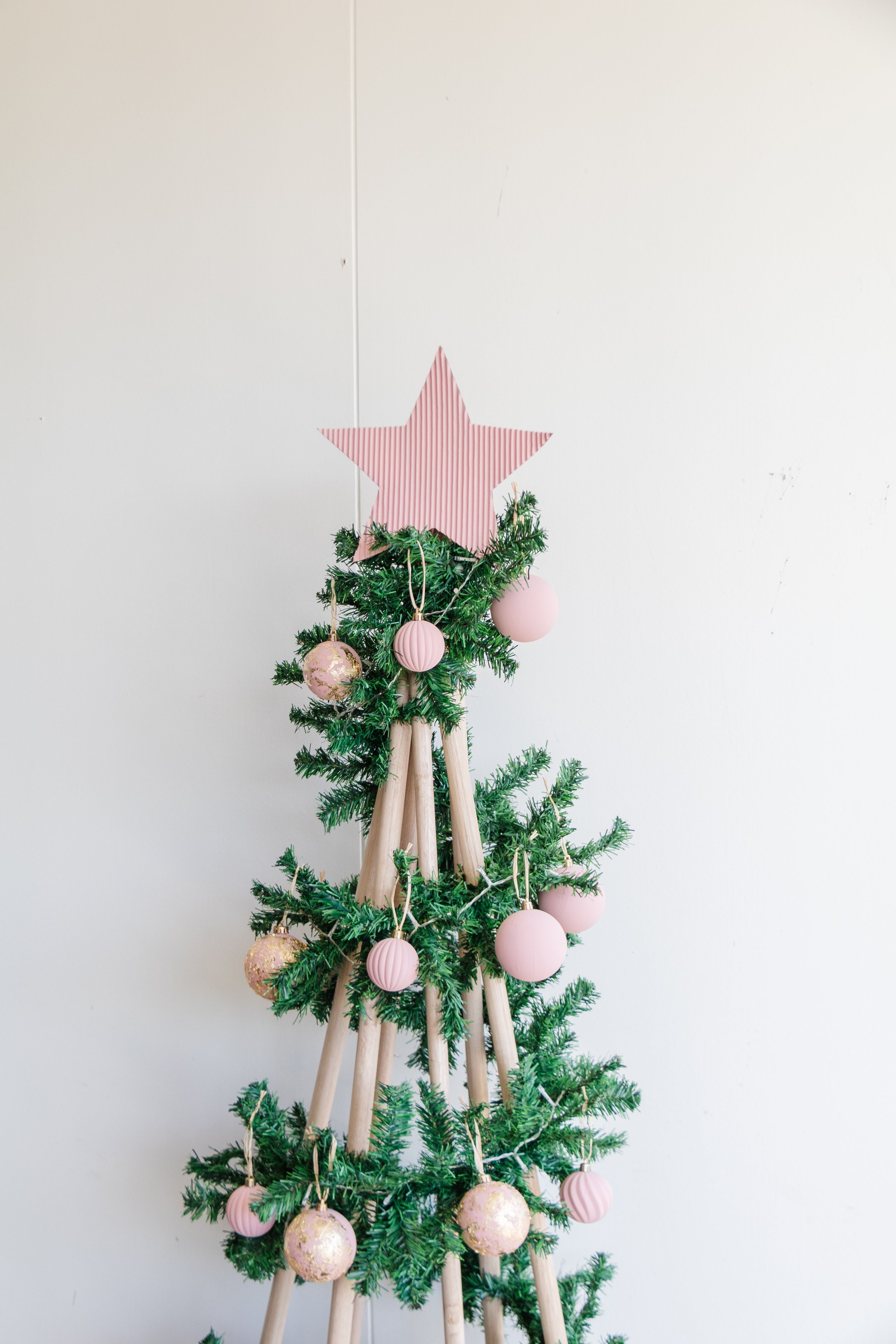 DIY Dowel Christmas Tree_Smor Home (25 of 35).jpg