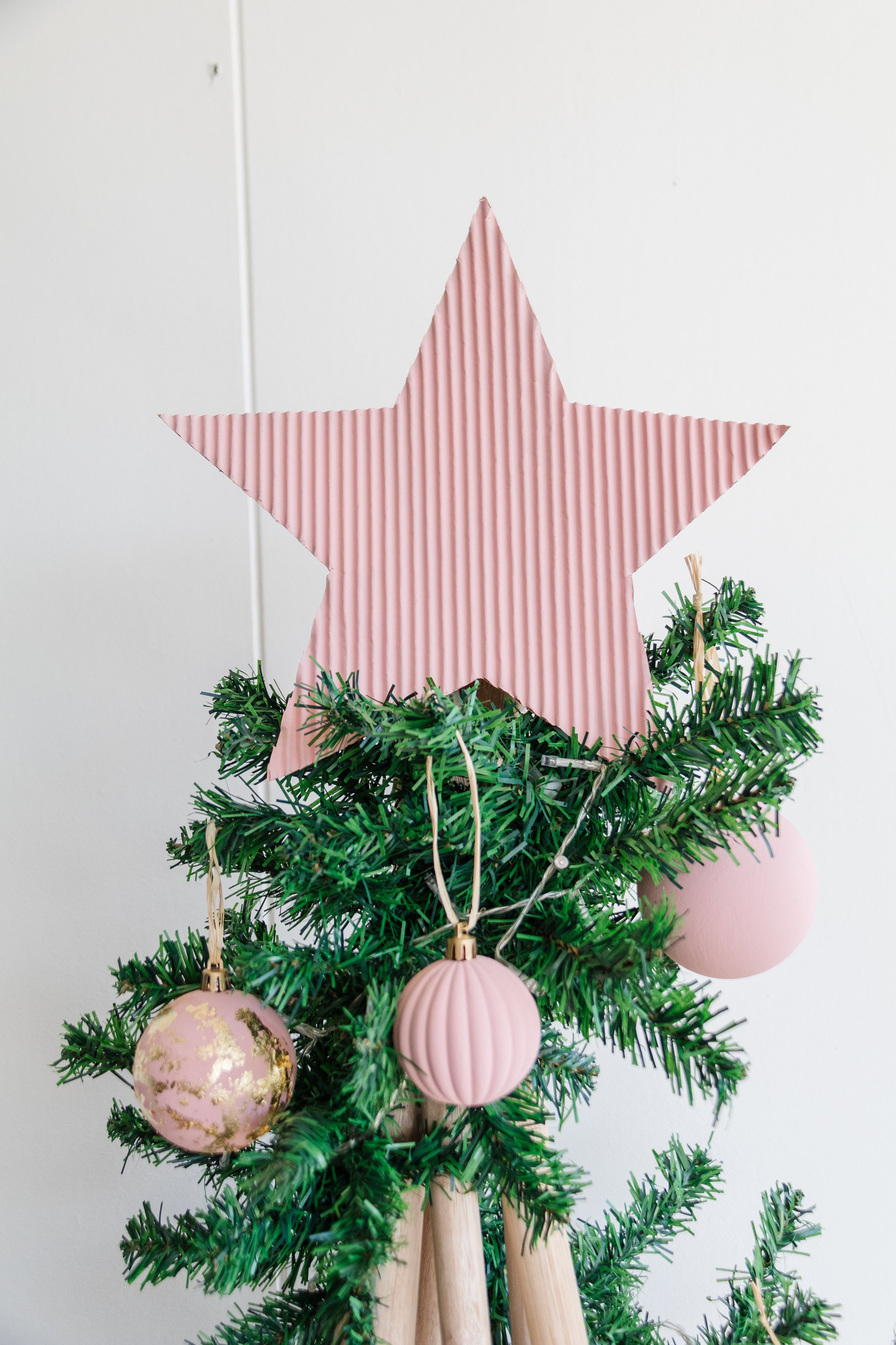 DIY Dowel Christmas Tree_Smor Home (23 of 35).jpg