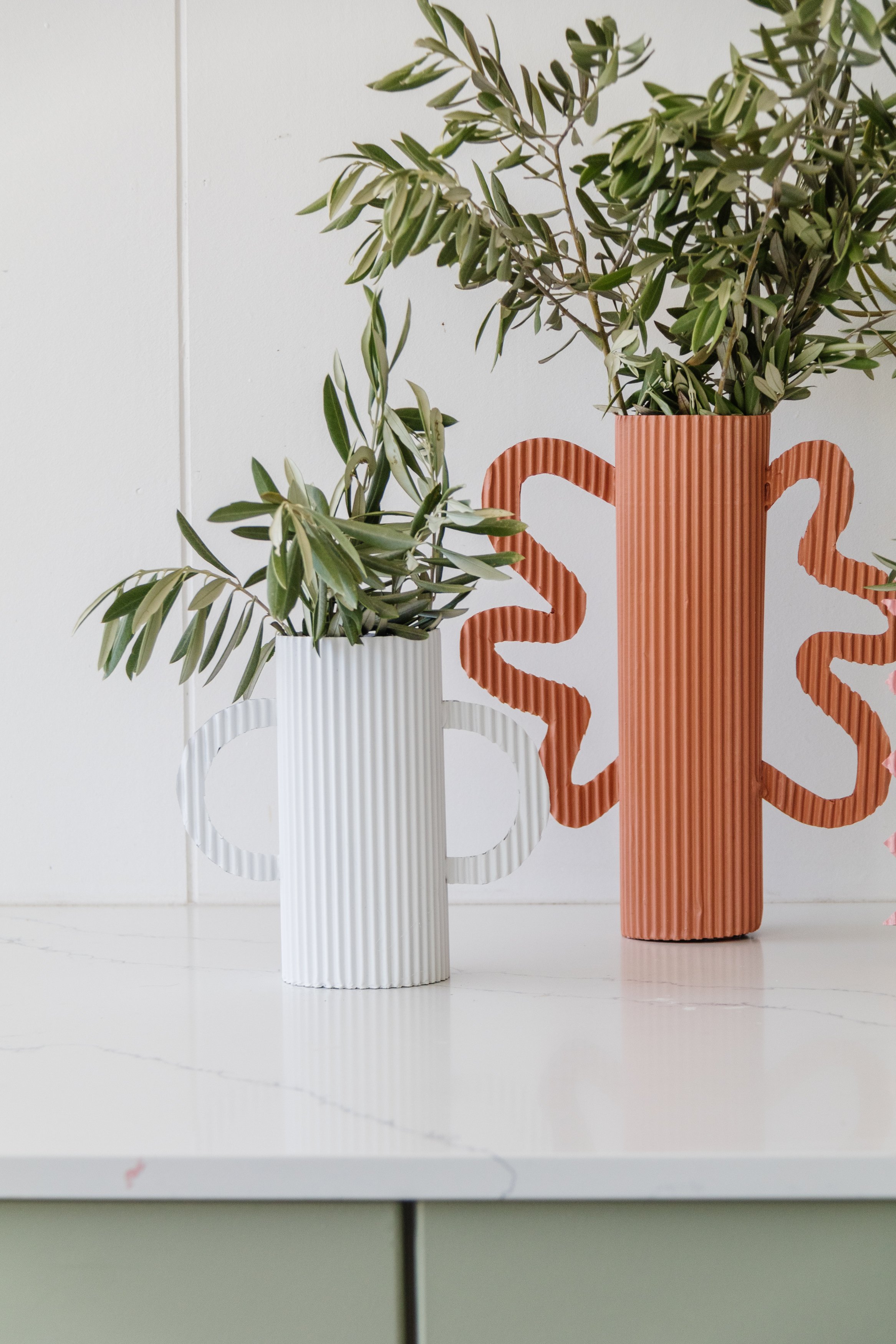 DIY Fluted Cardboard Vases_Smor Home (3 of 10).jpg