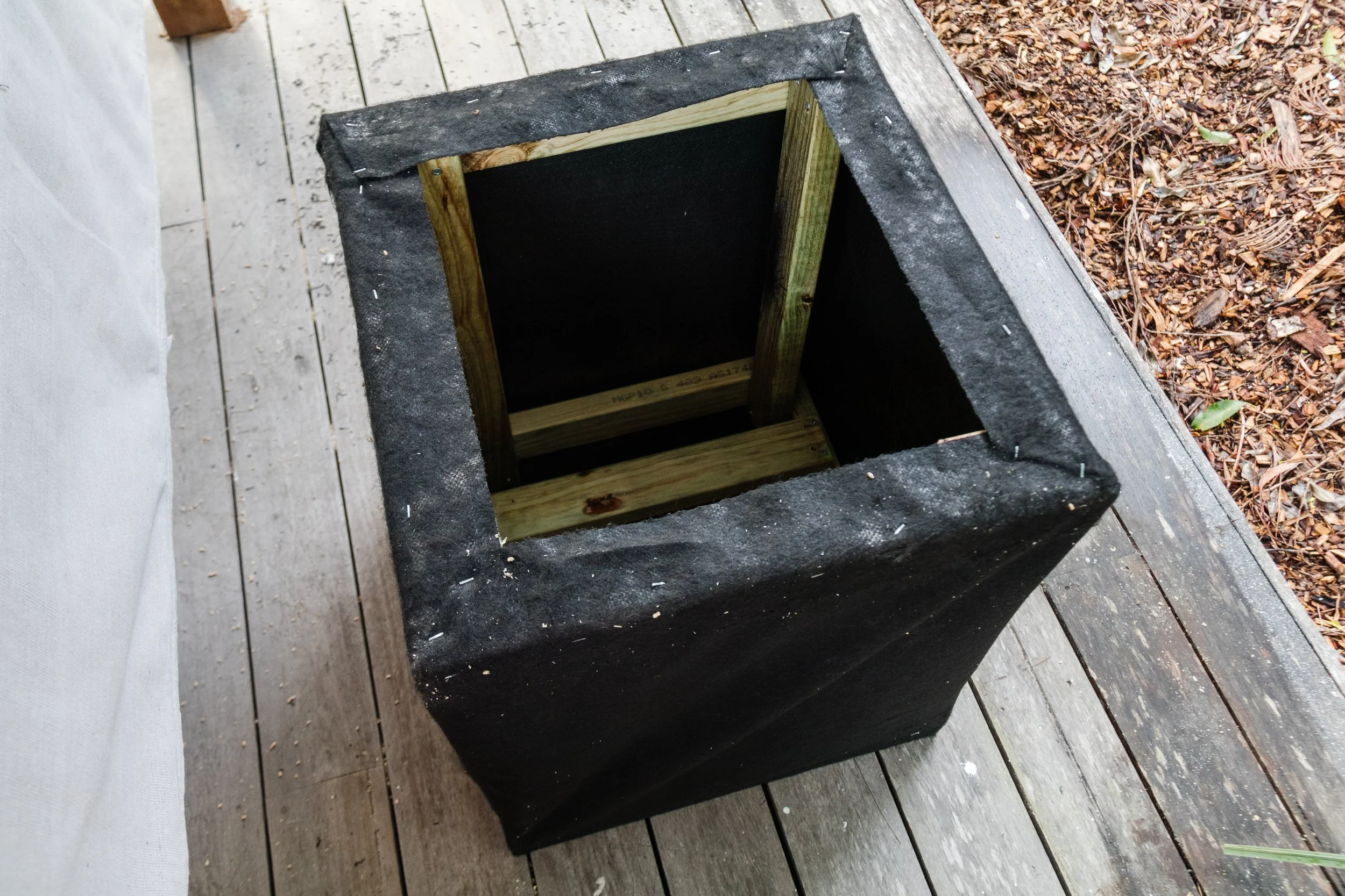 How To Build Planter Boxes with Ekodeck! — Smor Home