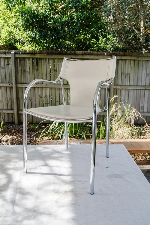 How to Remove Rust from Outdoor Furniture: Expert Tips