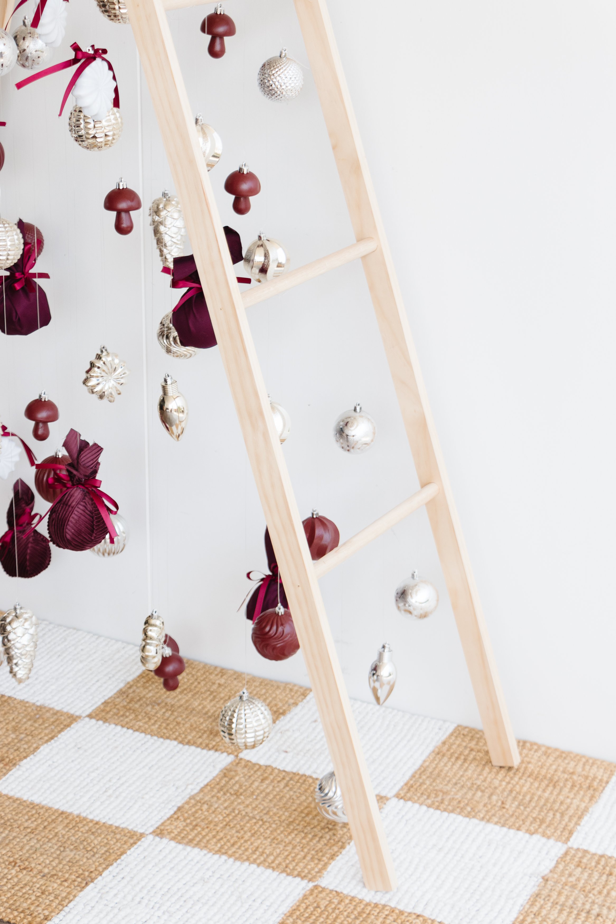 DIY Ladder Christmas Tree (68 of 121).jpg