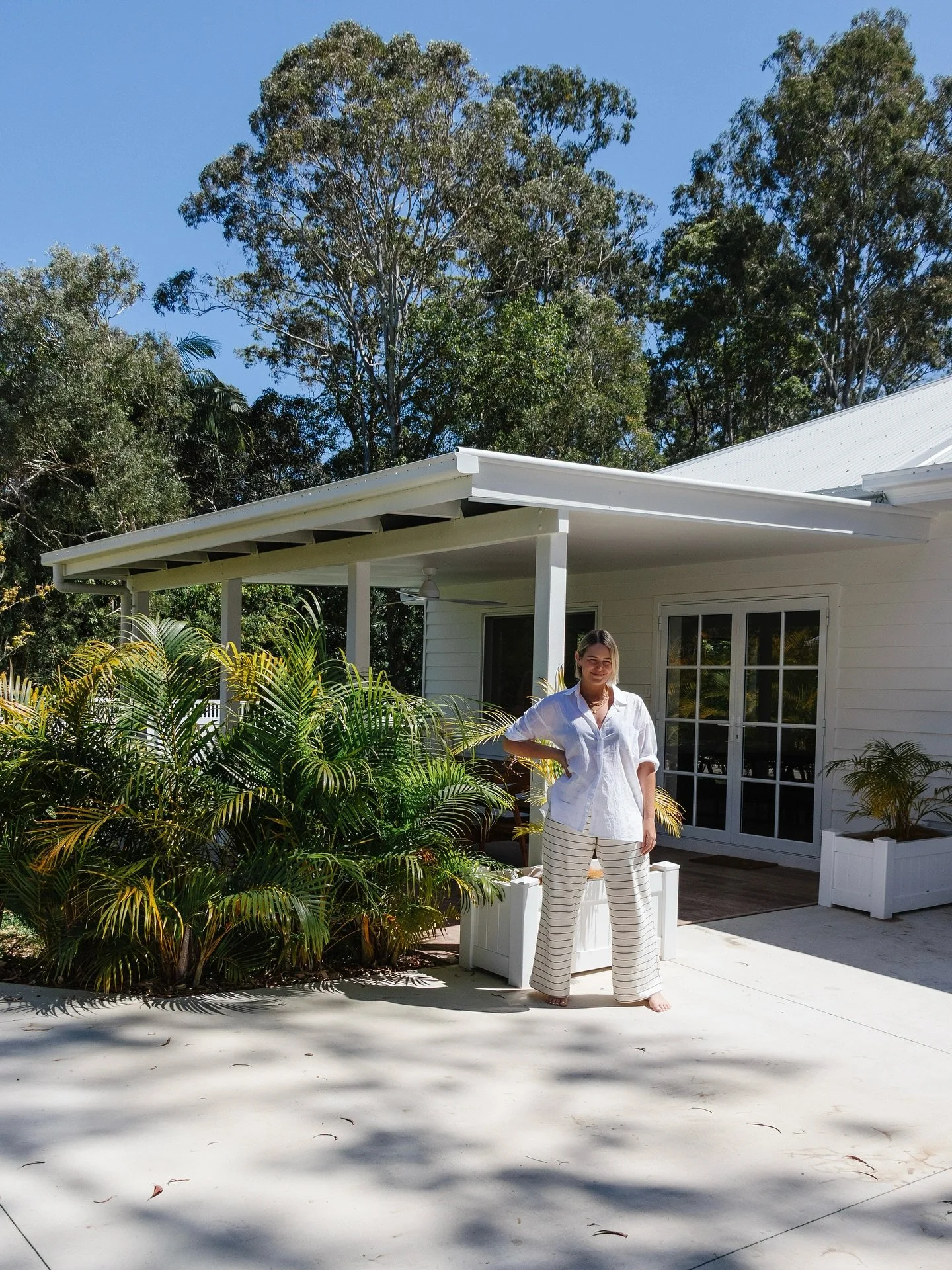 WE BOUGHT A HOUSE!!! Never ever did I think we would sell our forever home, but here we are! I think Jason and I are still in shock! So, let&rsquo;s rewind about 10 weeks. I was on the phone to my Dad and we were discussing ways Jason and I could pay