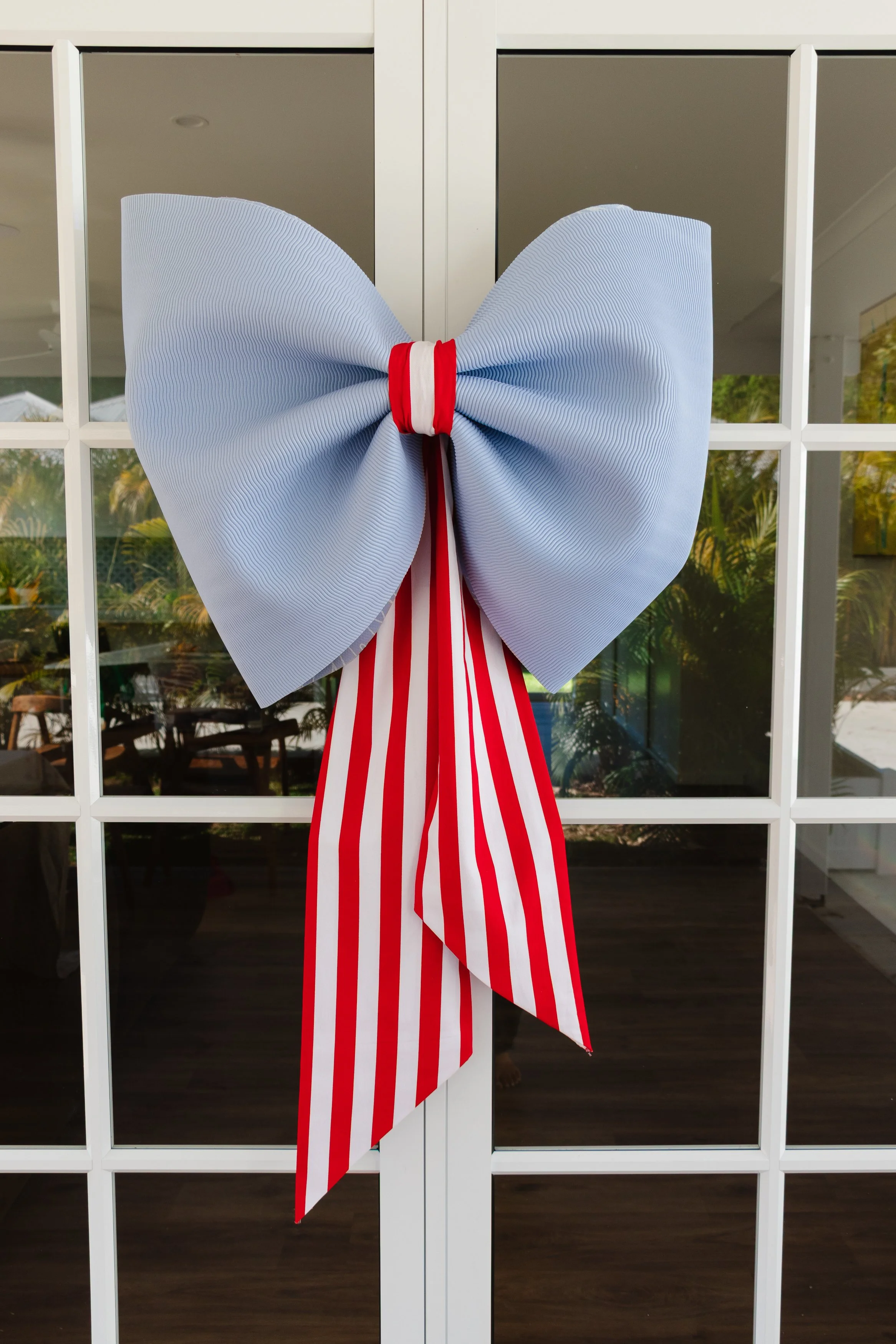 How To Make A Giant Bow_Christmas Tree Topper (6 of 10).jpg