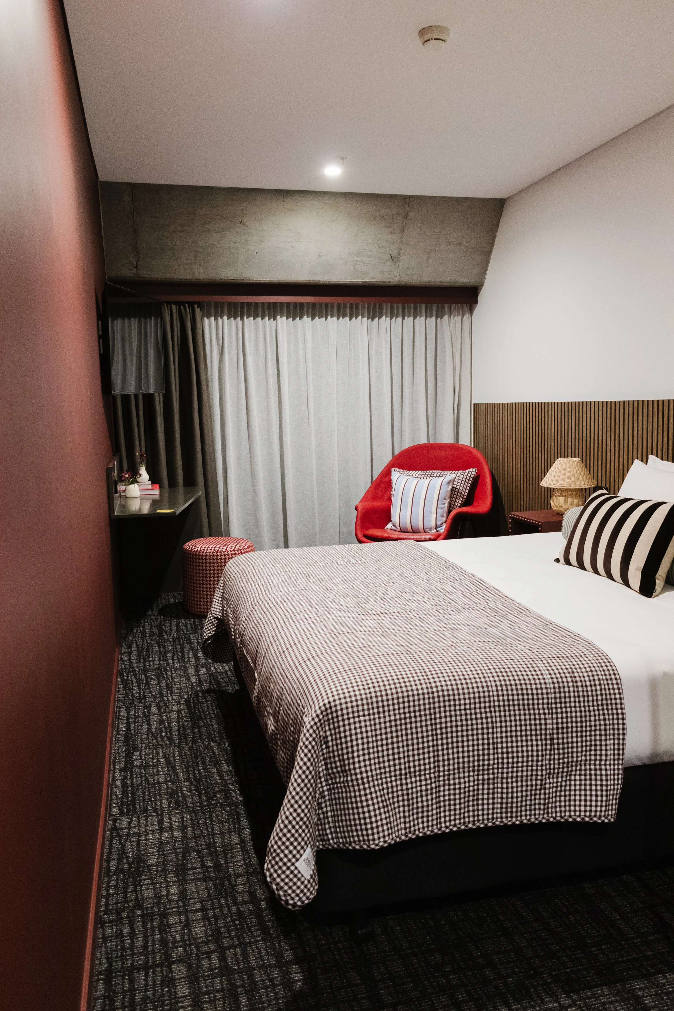 Song Hotel x Jaharn Quinn (124 of 140).jpg