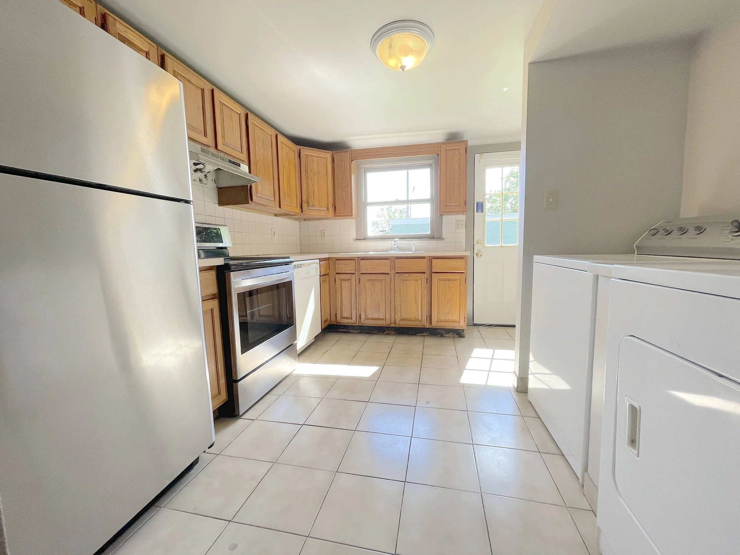Fully Occupied Stunning 3 Unit - $765,000 (On Market)
