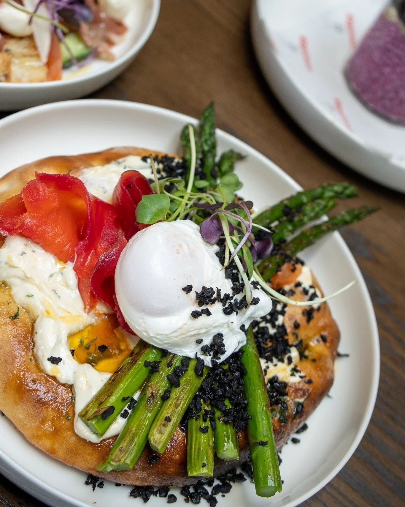 when you're wanting a little bit of everything. 

cured salmon turkish bread
wood fire turkish bread, asparagus, lemon herb labneh, olive dust, beetroot cured salmon, poached egg.
