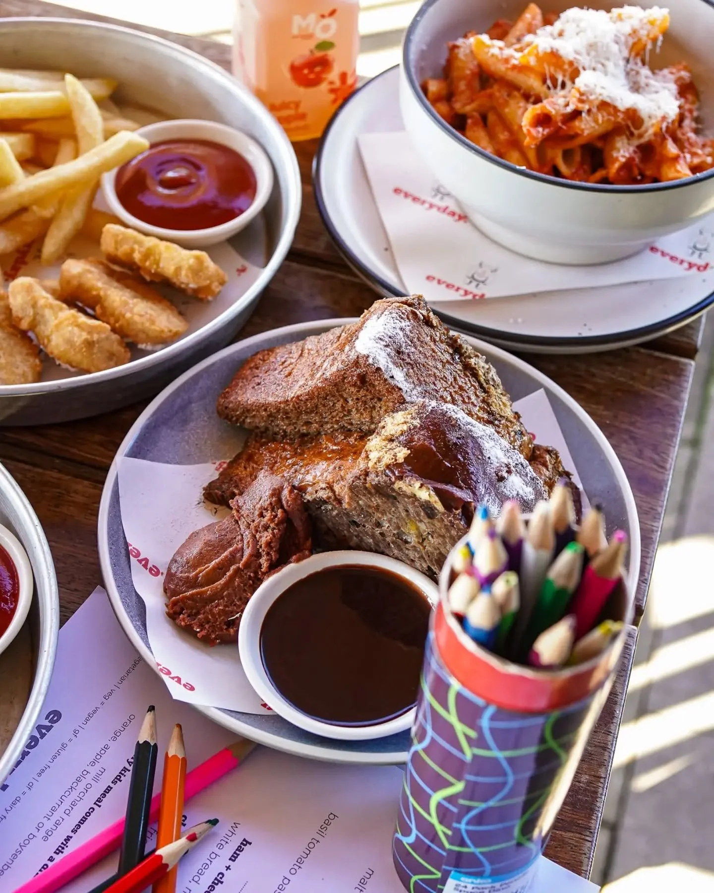 not just nuggets!
our kids menu covers all the bases to keep the troops happy these holidays. aaaand you can colour it in!
8-4, everyday.
