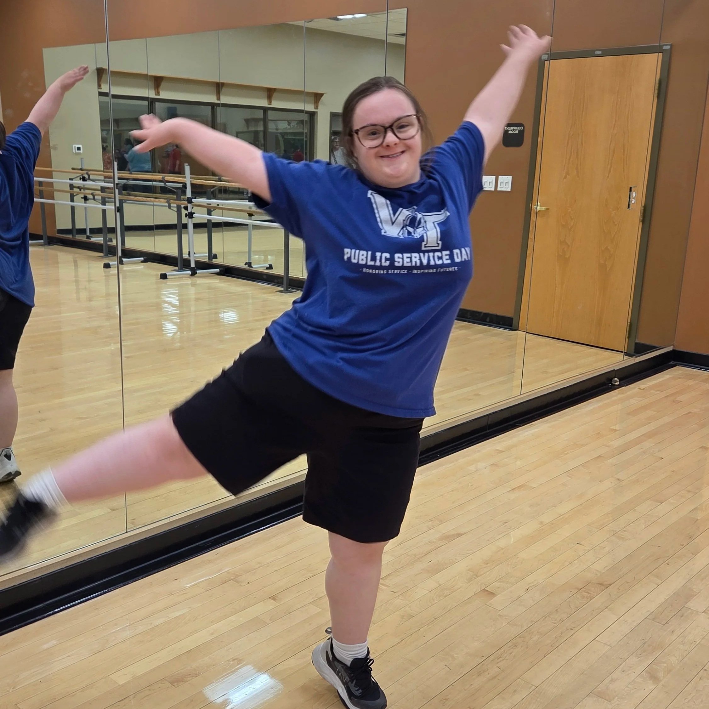 Mondays in September: Dance and Make Friends, A *Very low cost* fun weekly dance class, Mondays 5-6 pm 