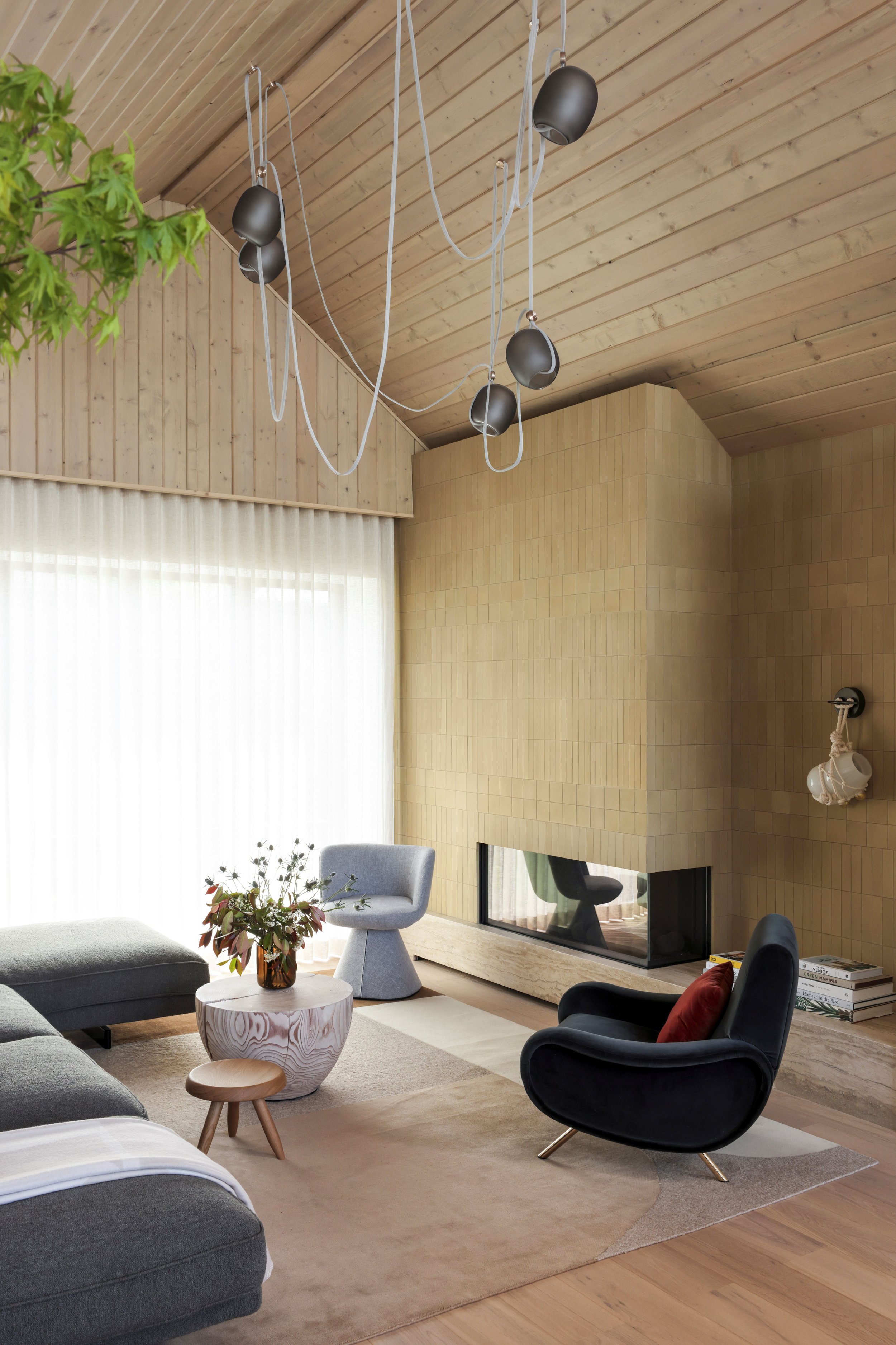 Plaidfox_Laburnum_0273.jpg