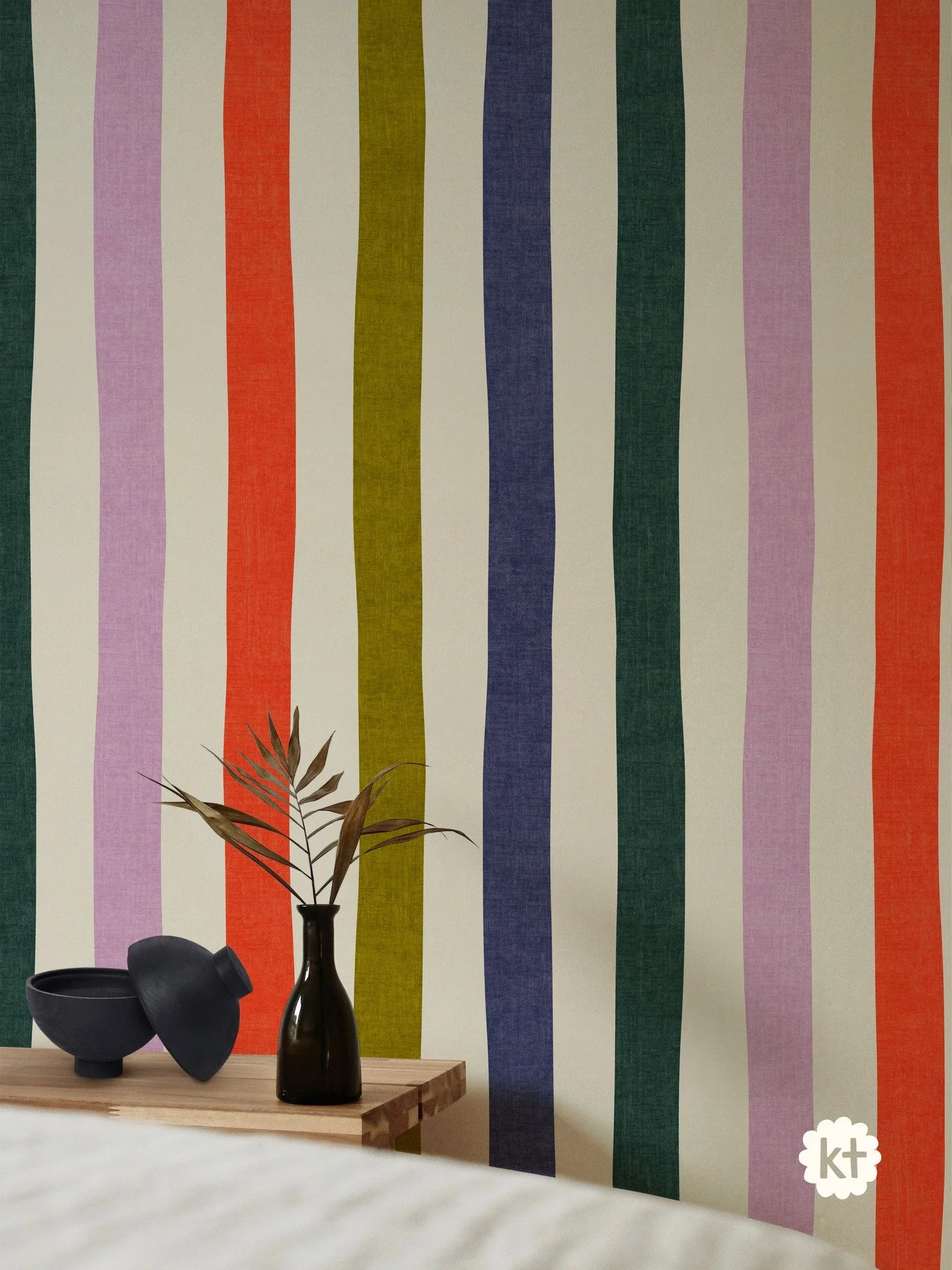 What I&rsquo;m about to say might ruin this pattern for you but ... it reminds me of toothpaste. And I love it anyways. The funky retro stripes and vibrant earthy colours are just working for me. Toothpaste vibes or not. What do you think?

Find thes