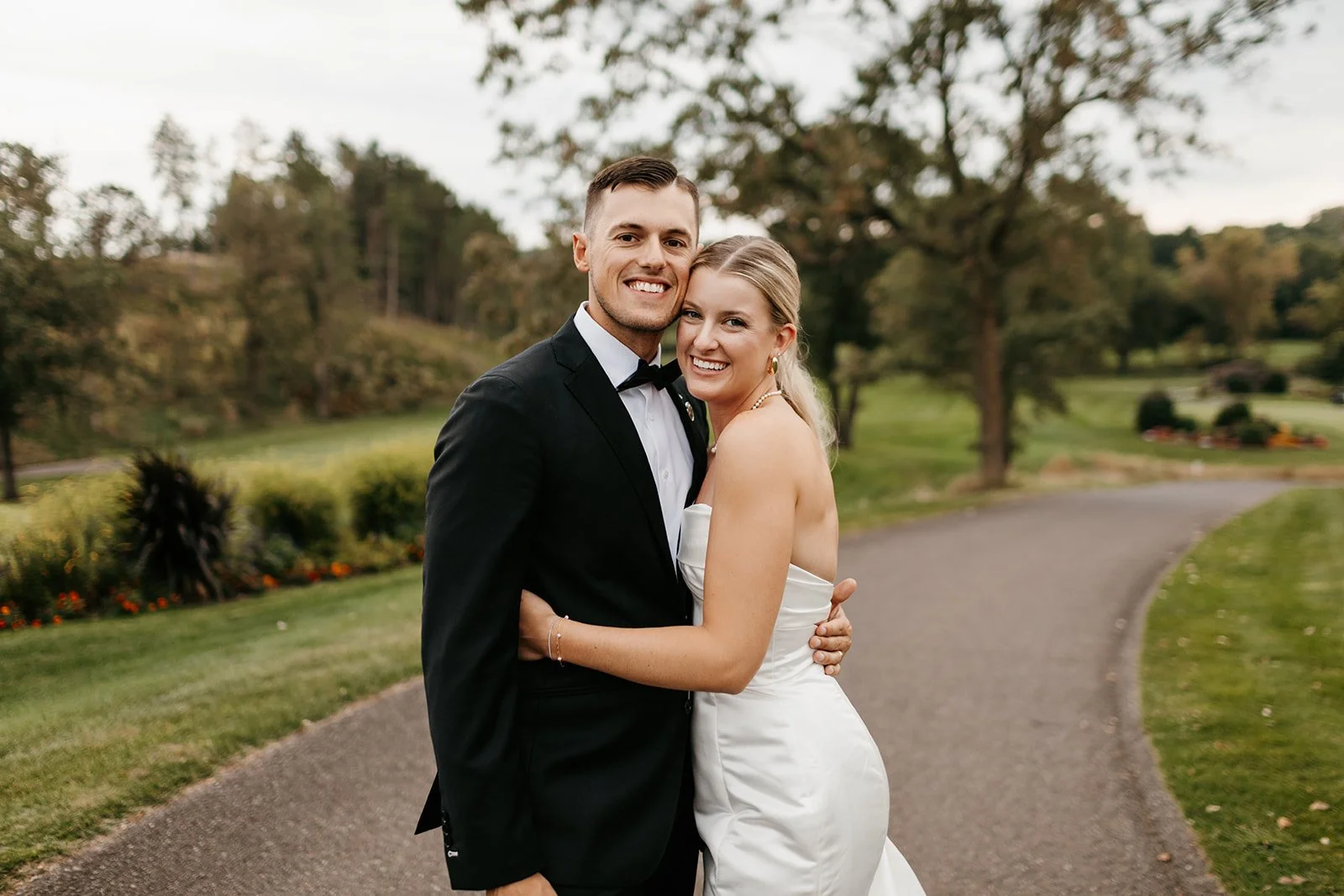 Emily &amp; Matt | The Eau Claire Golf &amp; Country Club, Eau Clare, WI