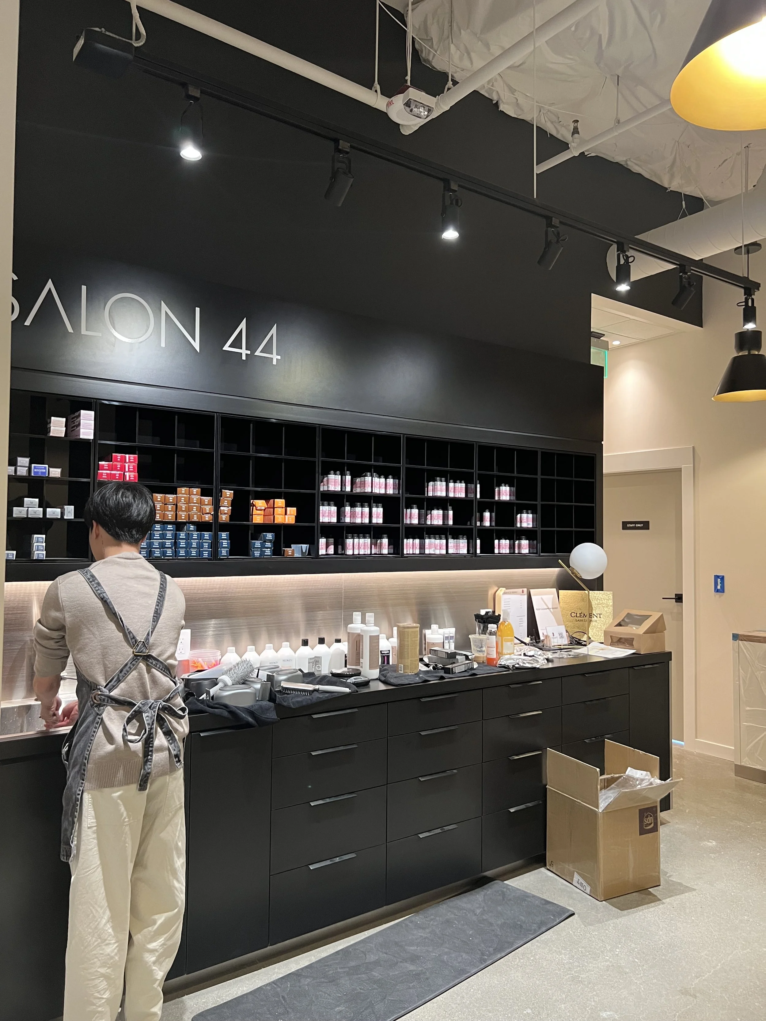 44 SALON - BELLEVUE — COAY - Interior Design Studio