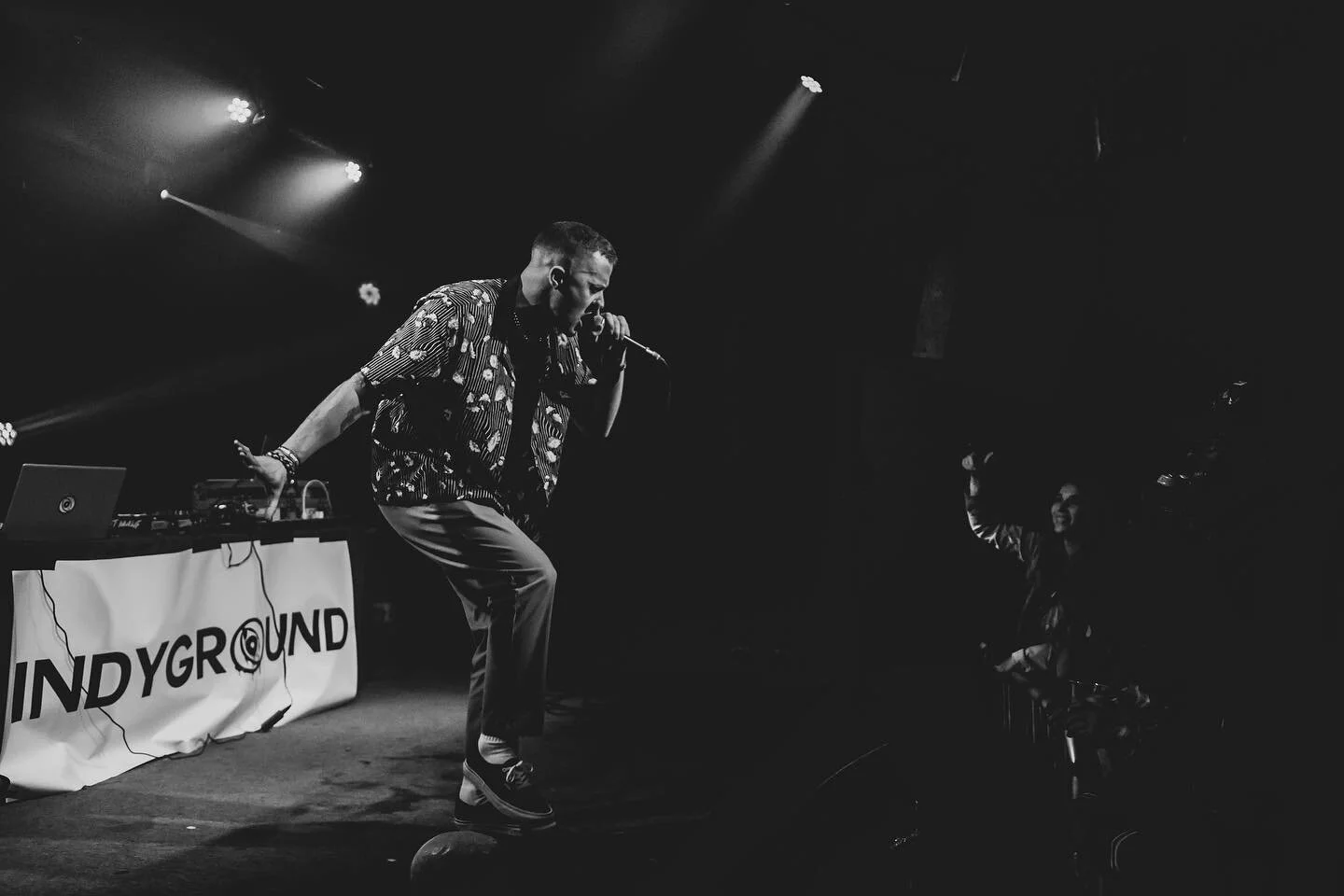 Indy Fest &lsquo;22 was a good ass time. 🎤

📸: @kodyferrin 

Shouts out to @rosemusichall, @indyground_ and everyone who performed last weekend.

.
.
.
.
.
.
.
.
.
.
#Landalin #landalinmusic #barsapp #barz #indyground #rosemusichall #midwest #colum
