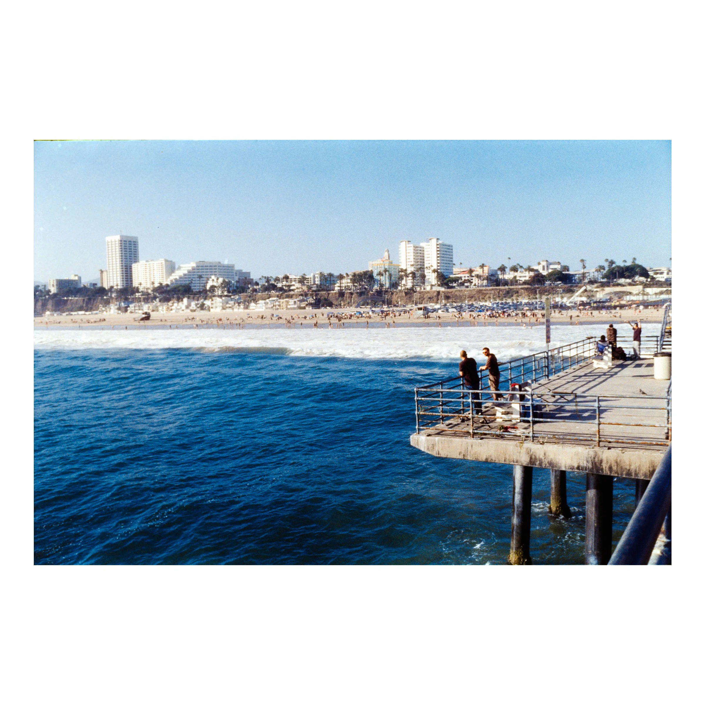 SantaMonicaPierBeachOverlook2026.jpg