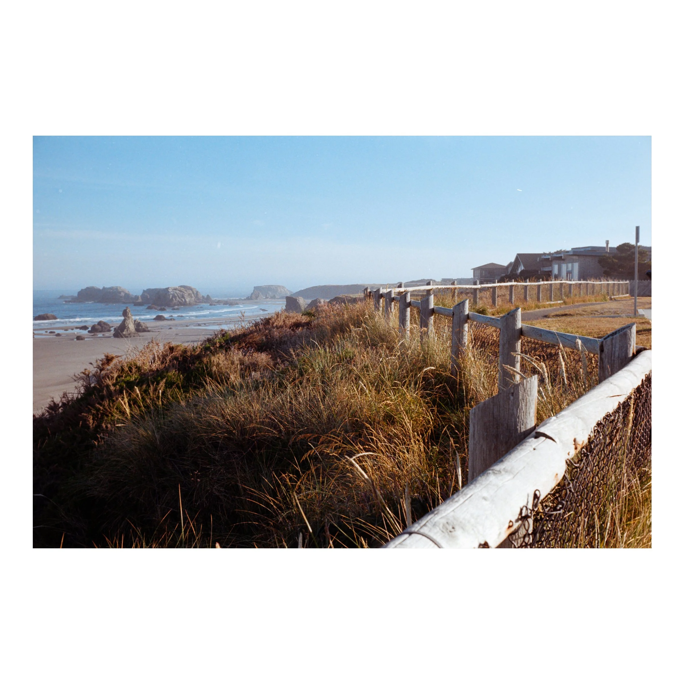 BandonBeachFence2026.jpg