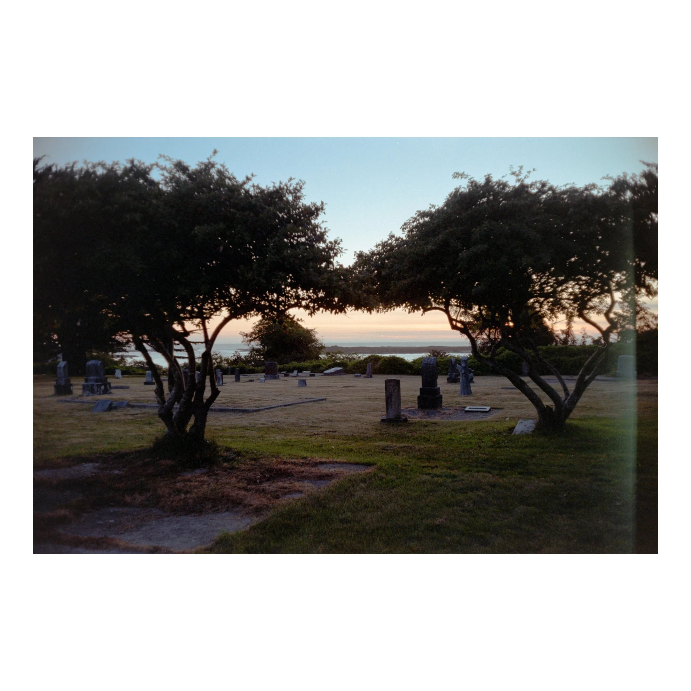 BandonBeachGraveyardSunset2026.jpg