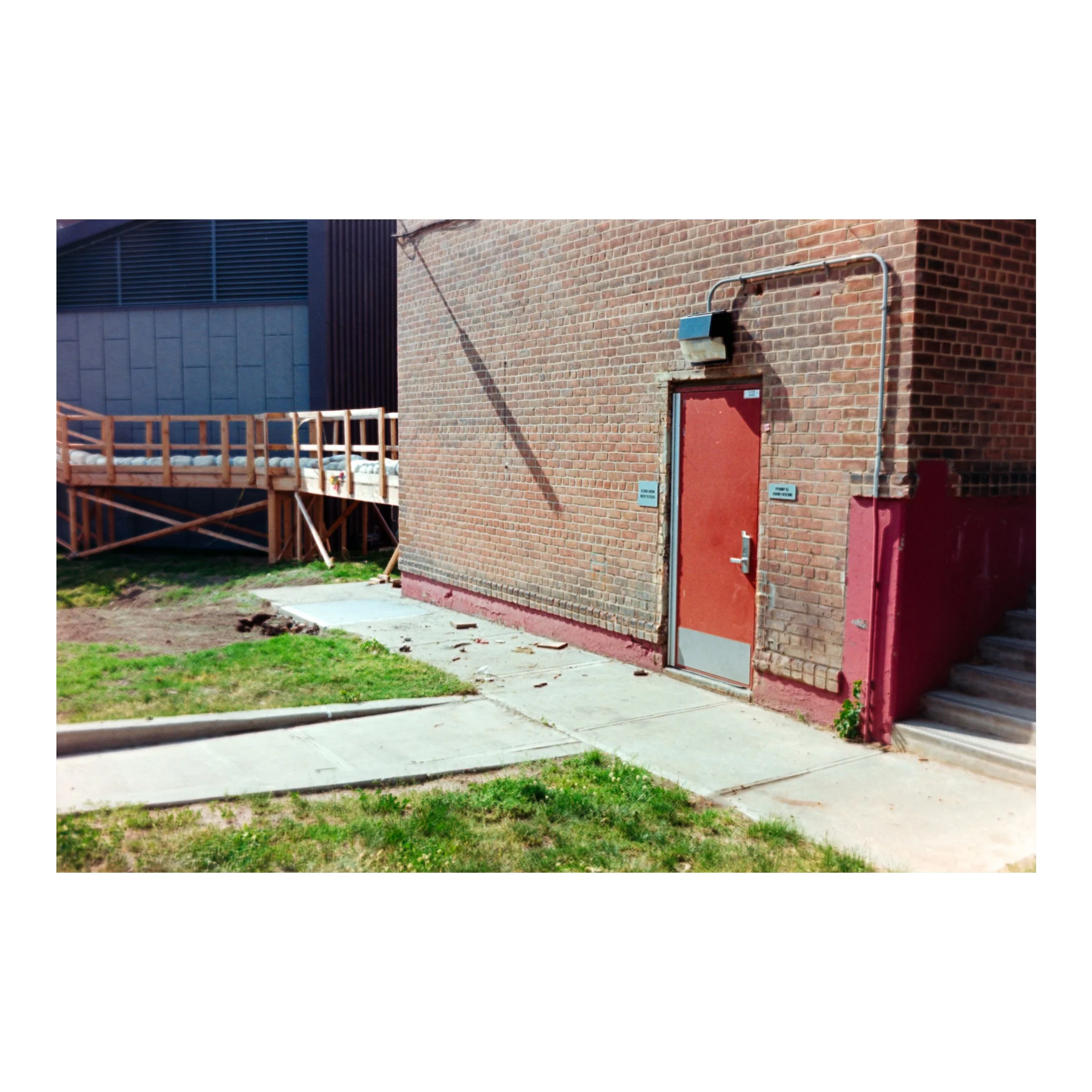 AveDDoorBuildings2026.jpg