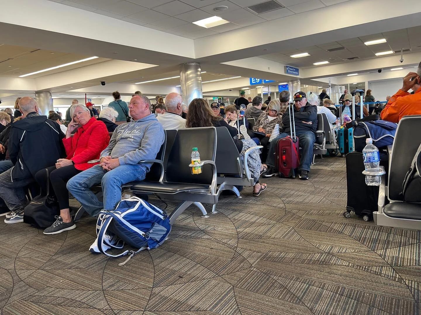 I understand that Miami and West Palm Beach aren&rsquo;t very far, but my observation is FLL is too small the for the amount of traffic it gets.