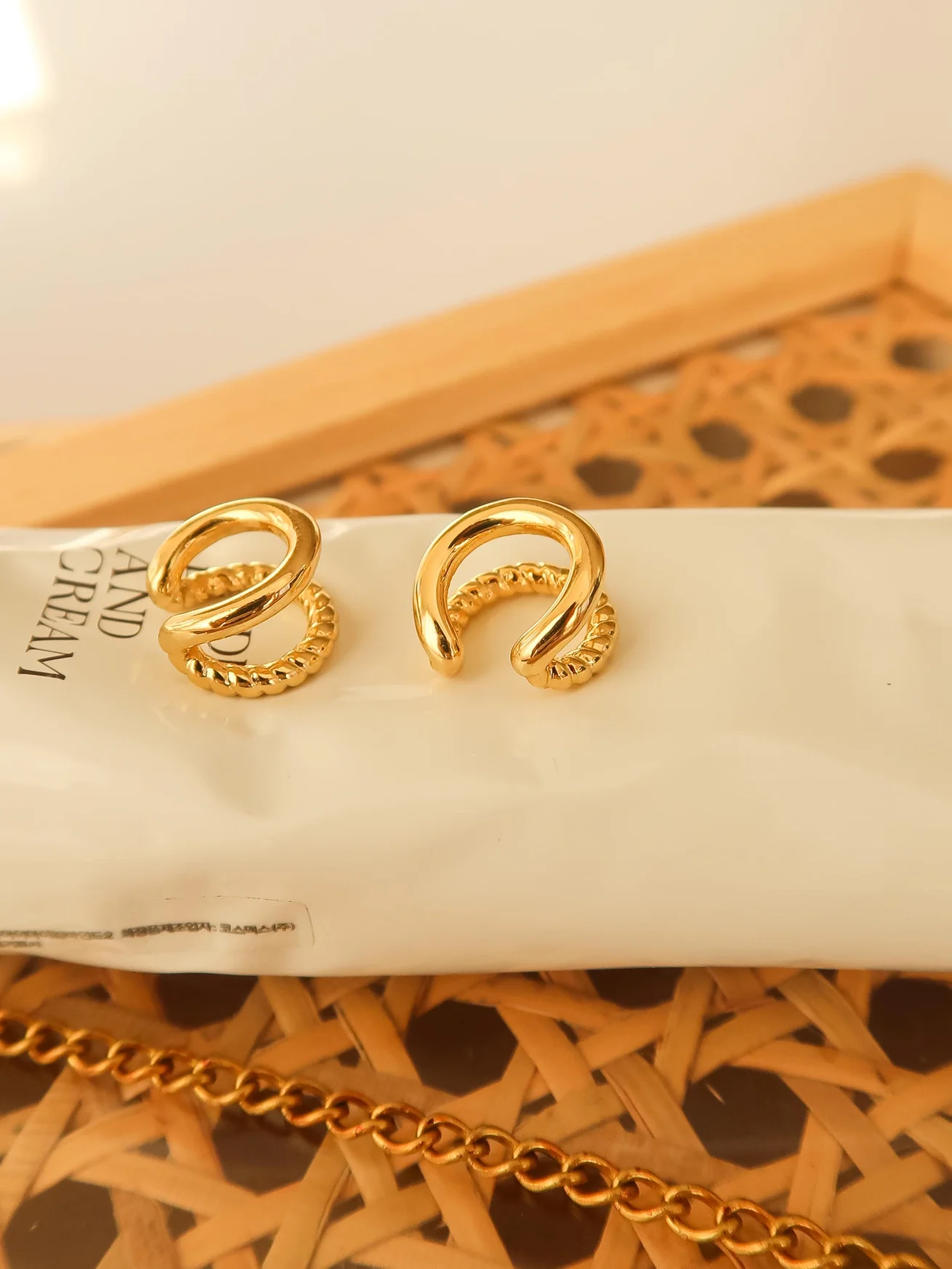 Lucas Ear Cuff 2.webp