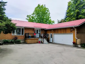 Lagoon City Bungalow With In-Law Suite Listed in Ramara on Lake Simcoe