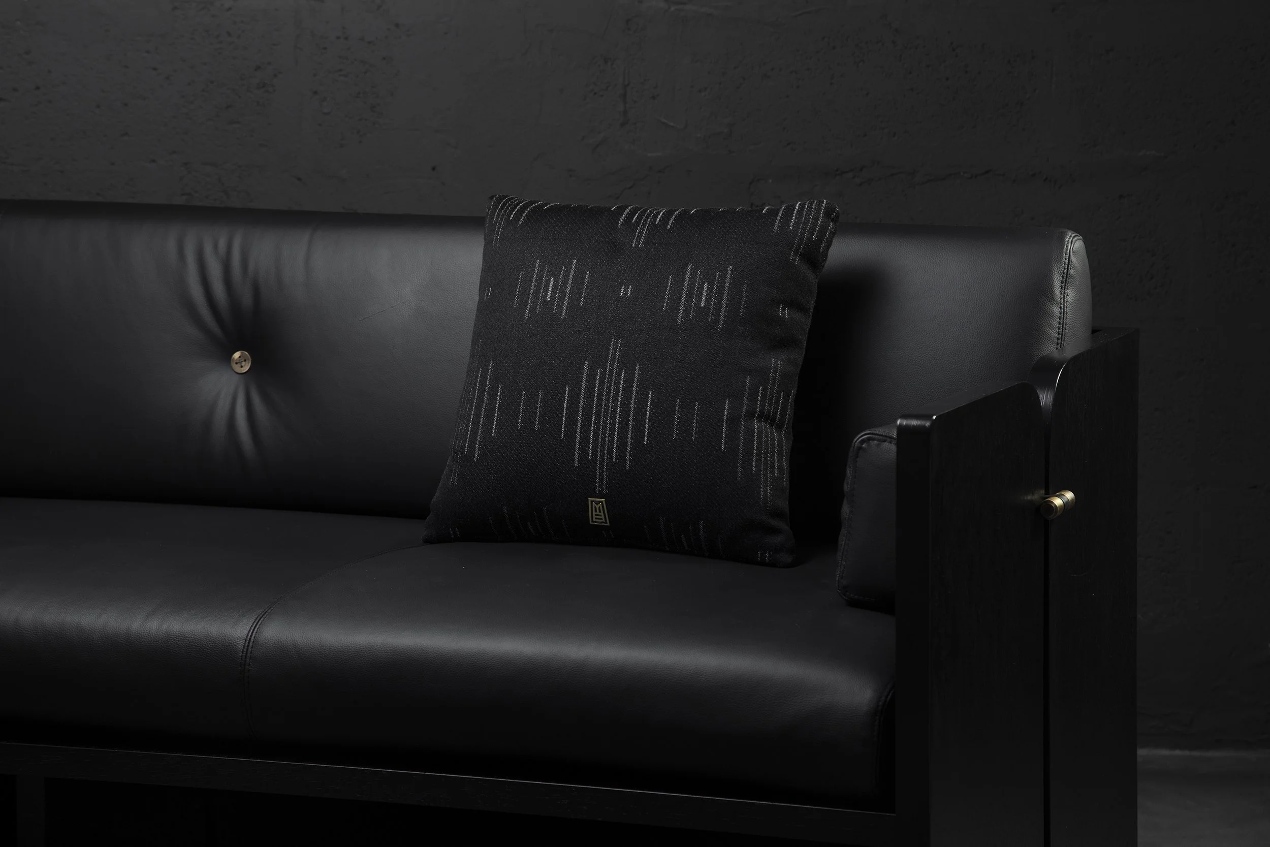 ANDEAN_AACCAAP04K_06_CHRISFALCONY.jpg (Copy)