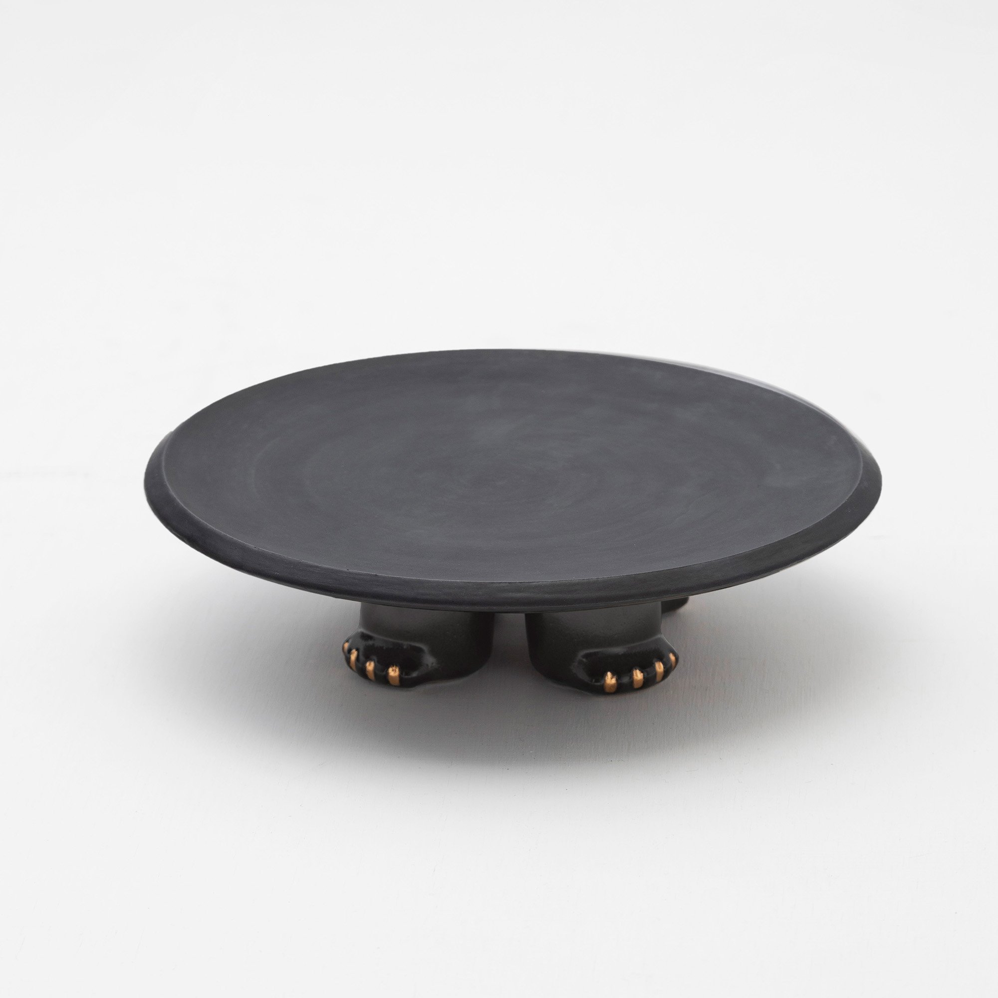 JAMA Decorative Ceramic Platter in Black Glaze with Gold Luster Details - ANDEAN