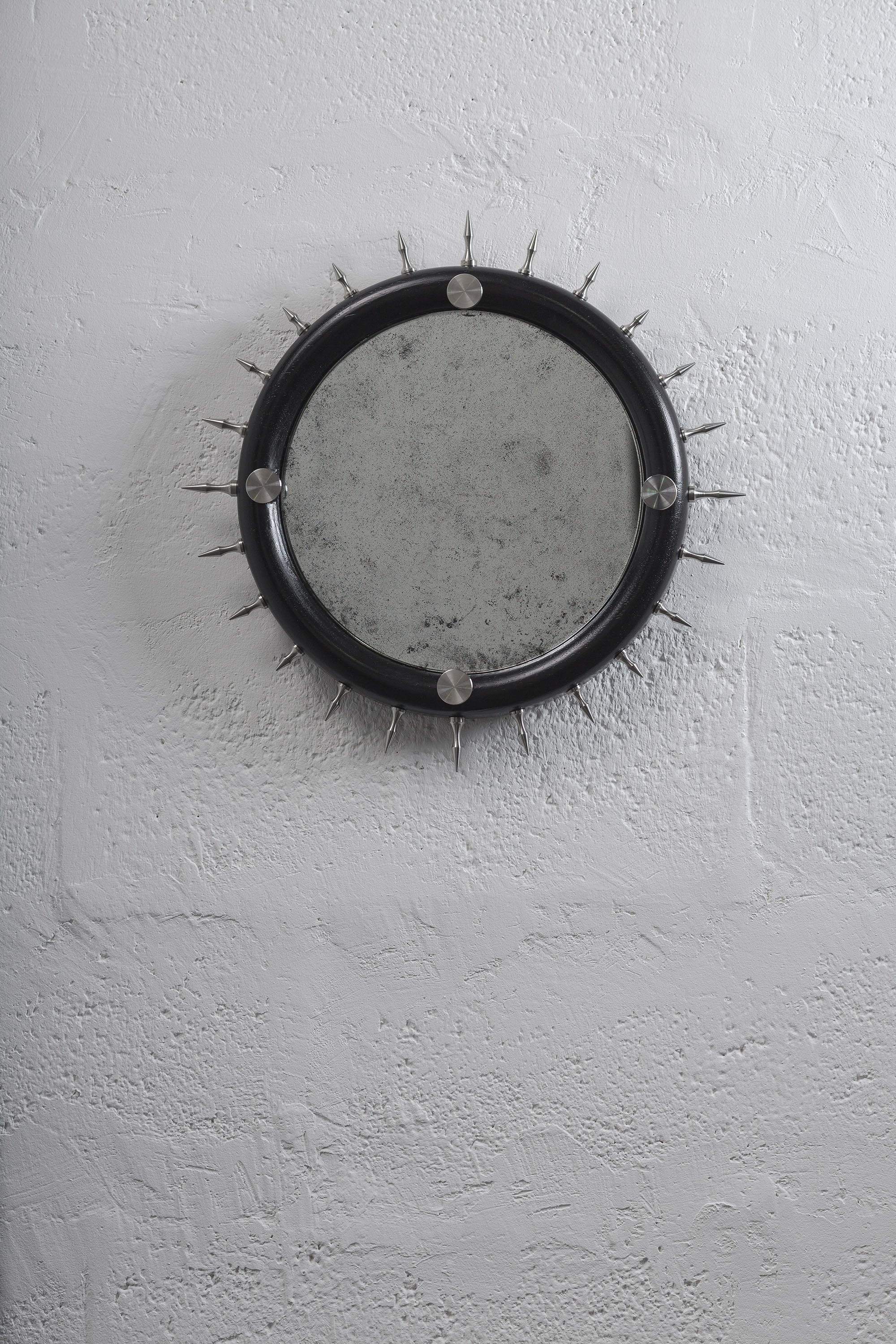 SITIERA_02 Wall Mirror in Solid Wood, Stainless Steel Accents and Aged Mirror - ANDEAN
