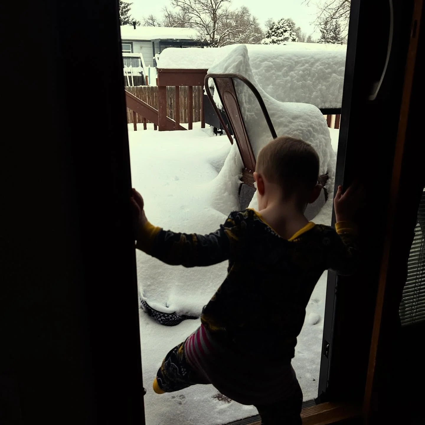 I think we got more than 4&rdquo;. What are yall doing on this snowy day? I decided to tear my entire house apart and start purging things that no longer serve us. &amp; let&rsquo;s just say, this is gonna take longer than I expected 🤣🤦🏻&zwj;♀️ Ja