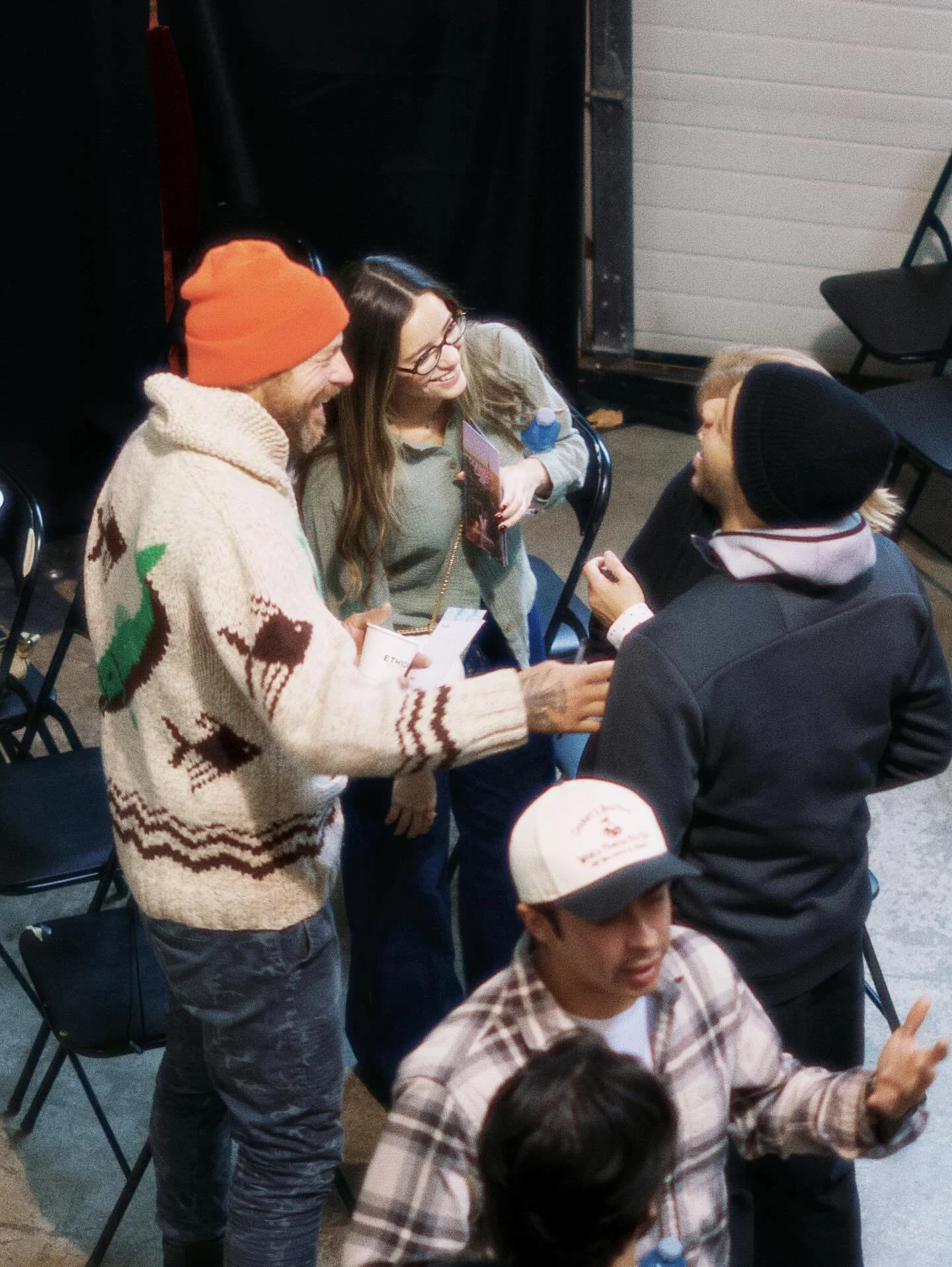 Tonight we&rsquo;re gathering for our Vivid Church Christmas Potlock! 
Come in your best 90s themed sweater and let&rsquo;s enjoy a wonderful night celebrating the Christmas season together with friends food and all the cozy vibes!

📍213 Sterling Ro