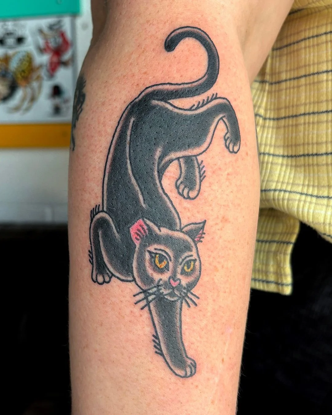 Custom pet portrait in a traditional panther style. I love taking your pets and turning them into a traddy design. Email or DM to request a custom piece. Hecho con mucho amor en @luckyrosedenver. See ya'll soon
.
.
.
.
.
#bipoctattooartist #queertatt