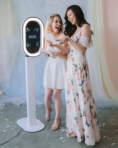 Linkedin Photo Booth Rental Insta Photo Booth Rental Inland Empire: Ontario - Rancho Cucamonga ...