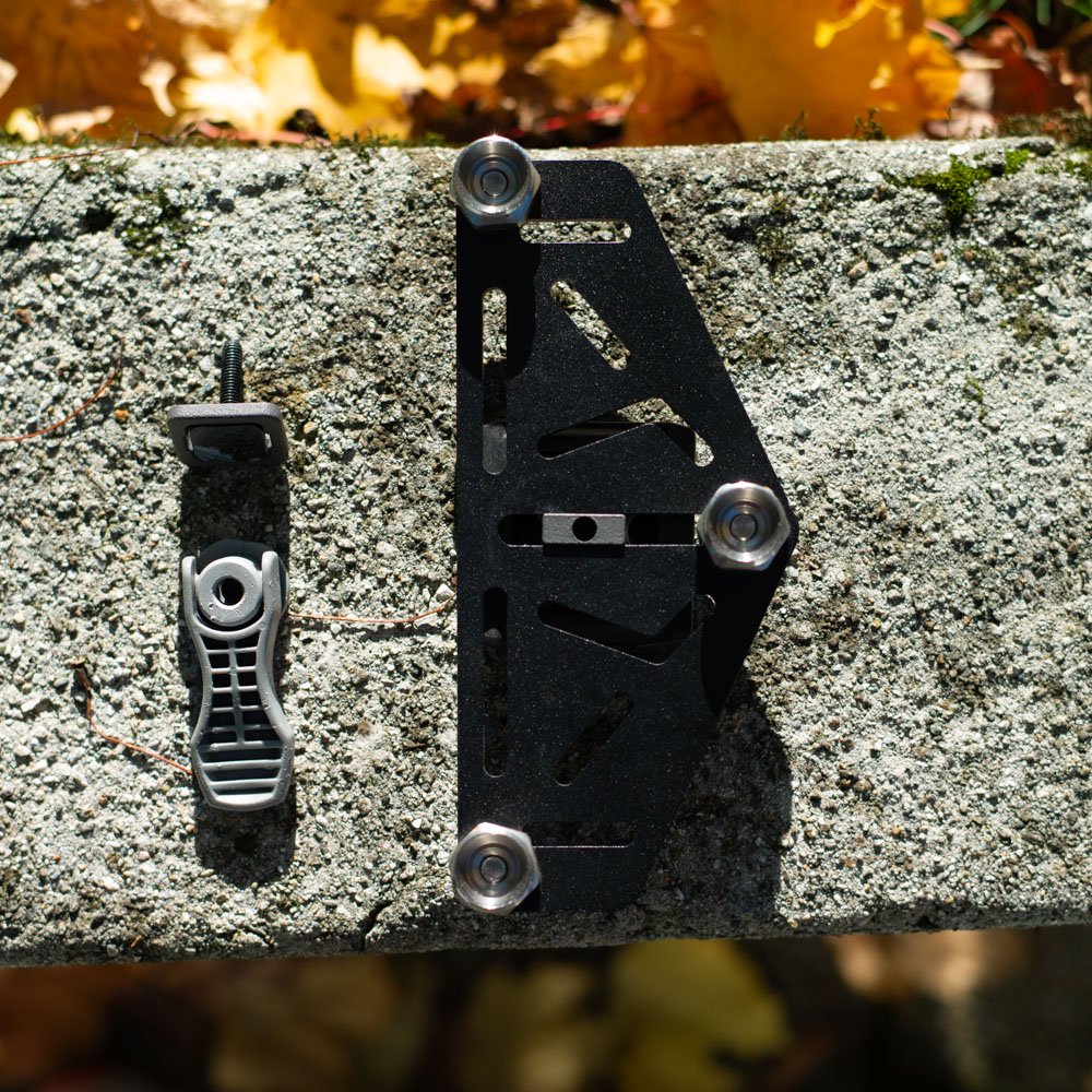 Magnetic Mounts for Thule SnowPack-4.jpg (Copy)