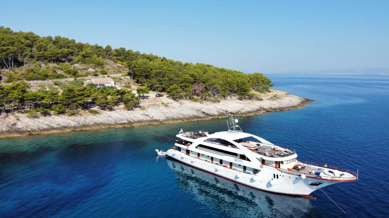 Southbound Adventurer Split to Dubrovnik One Way Itinerary Fjaka southbound-adventurer-split-to-dubrovnik-one-way-itinerary-fjaka