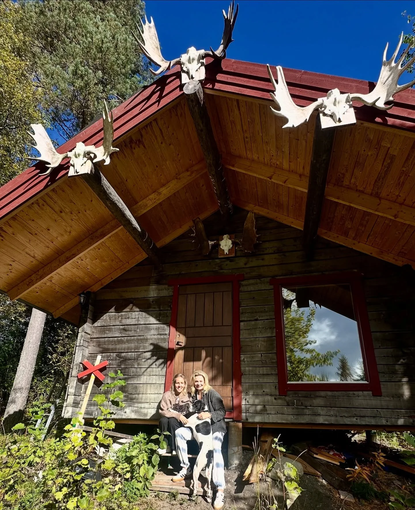 N&auml;r passionen blir f&ouml;retagandet! ✨
 Det nionde stoppet p&aring; Den Stora Matresan tar oss till JOY Event Hunt &amp; Health (@joyevent_huntandhealth), d&auml;r vi m&ouml;ter Evelina mitt i den mest intensiva tiden p&aring; &aring;ret &ndash