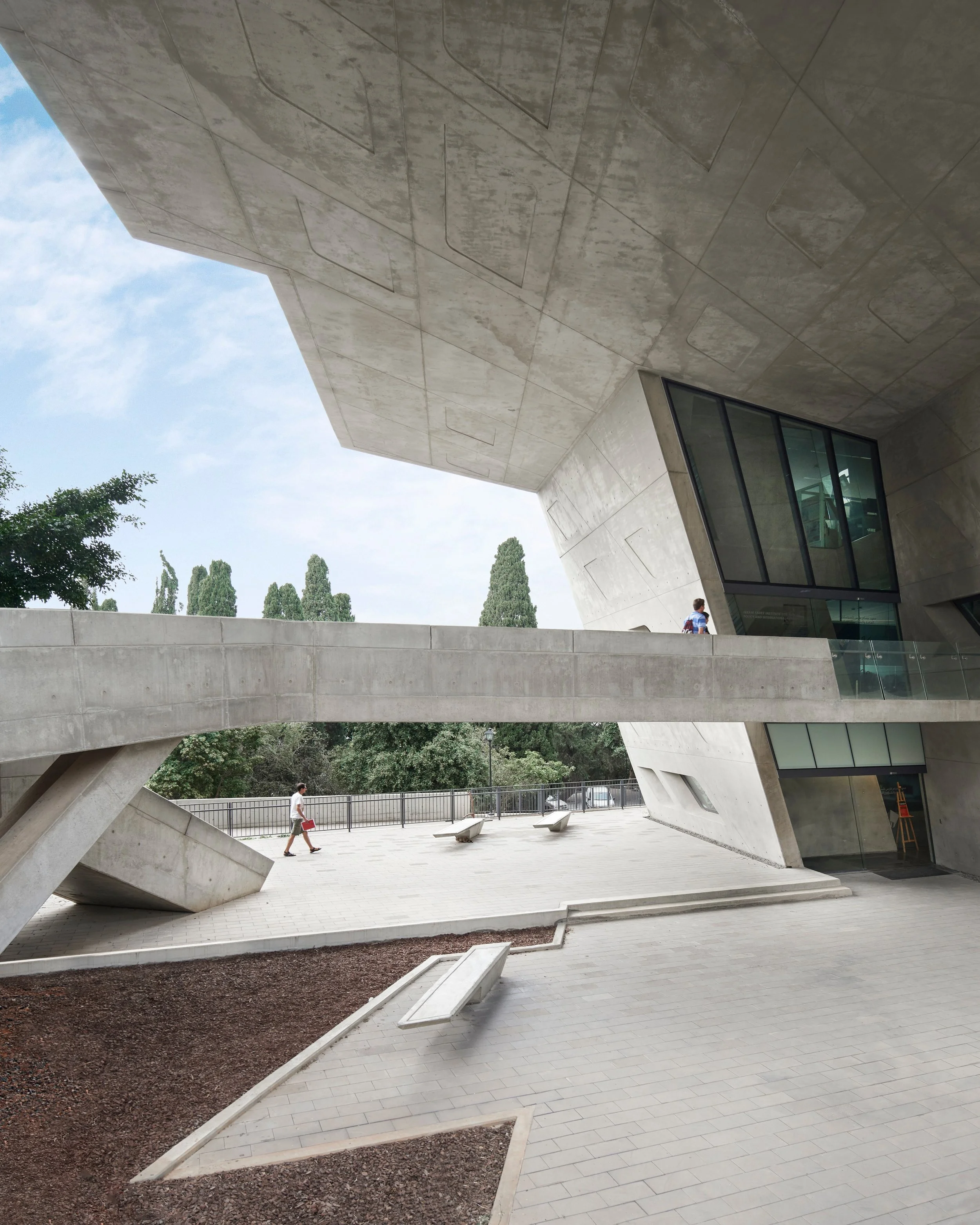 IssamFaresInstitute  (10).jpg