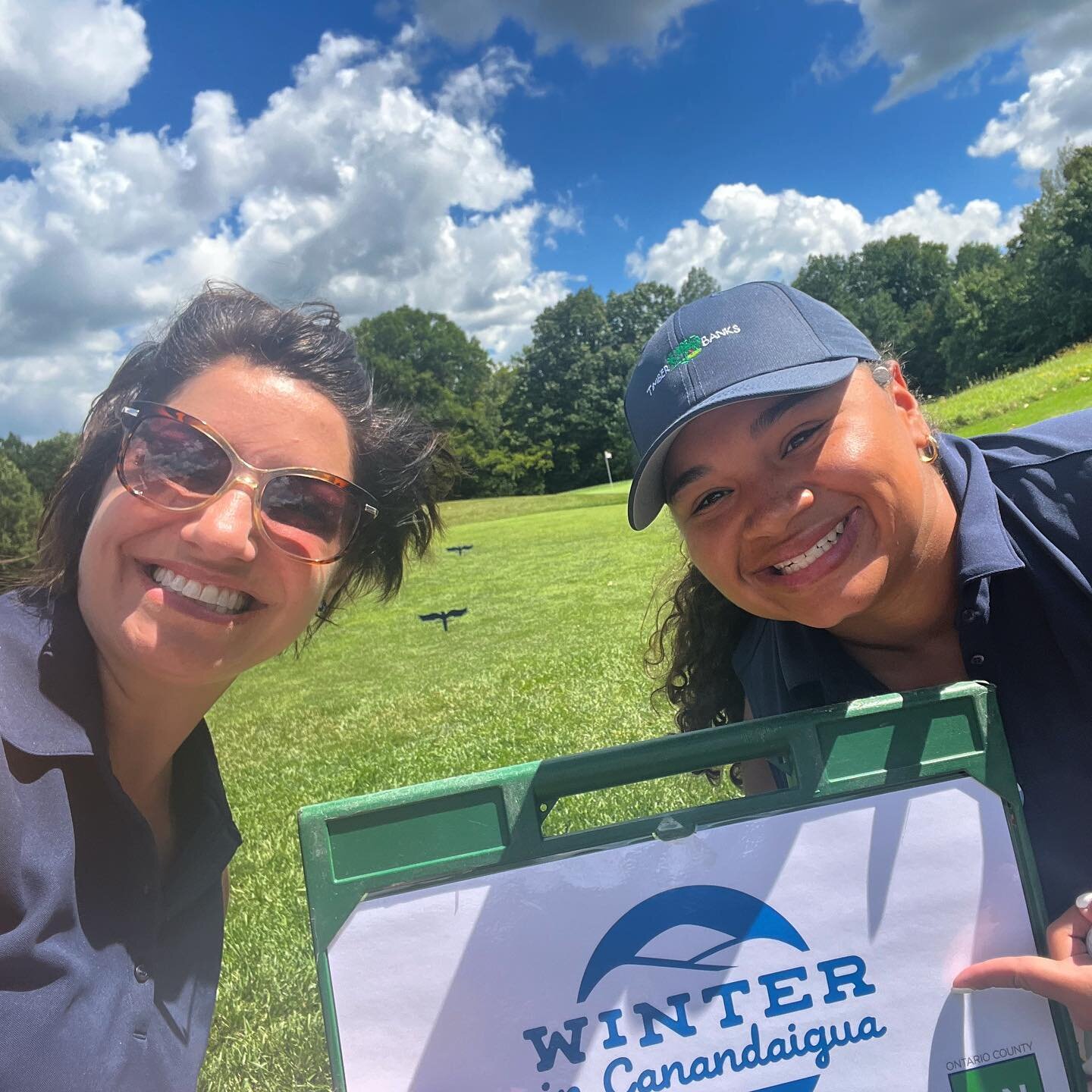 ⛳️ Winter in Canandaigua goes golfing! Did you spy our tee sign at the @onchamber NeoClassic golf tournament today? Thanks for the pic, Emily and Erica! #winterincanandaigua