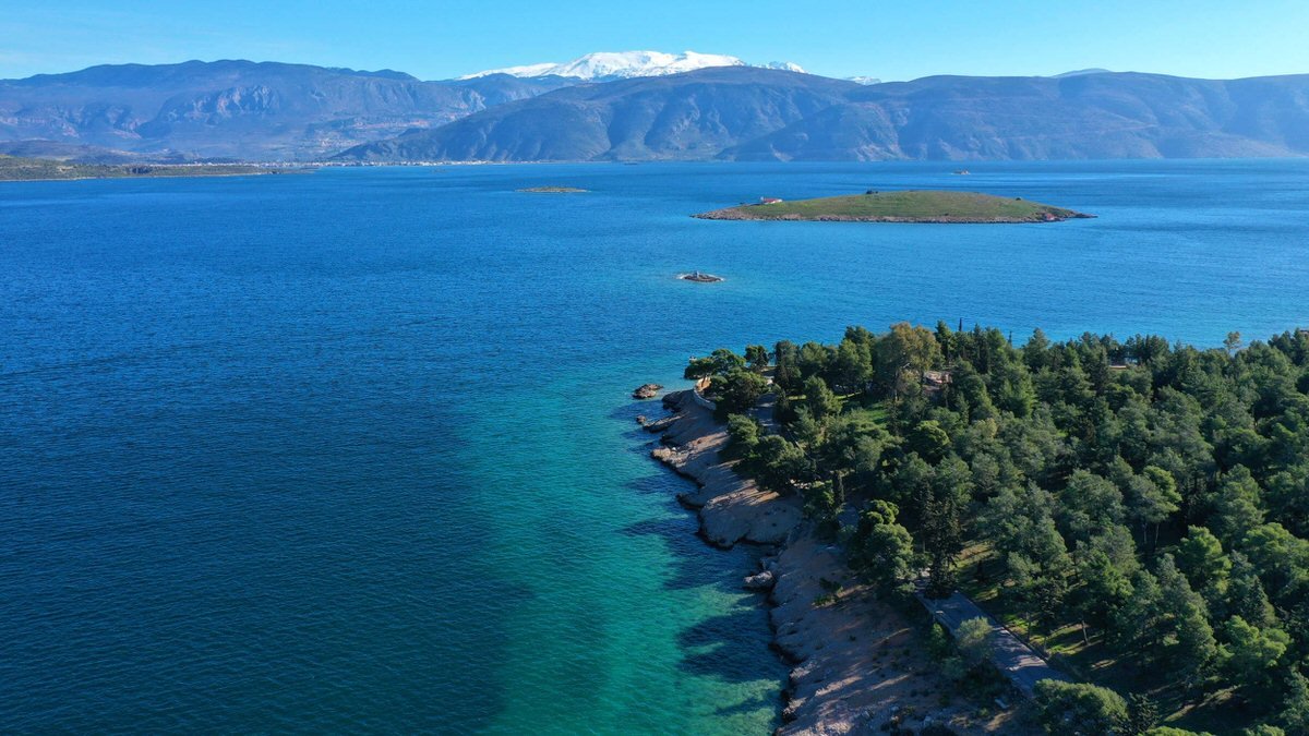 vue+du+Peloponnèse+en+Grèce,+voyage+à+moto,+Hellenic+Rides.jpg