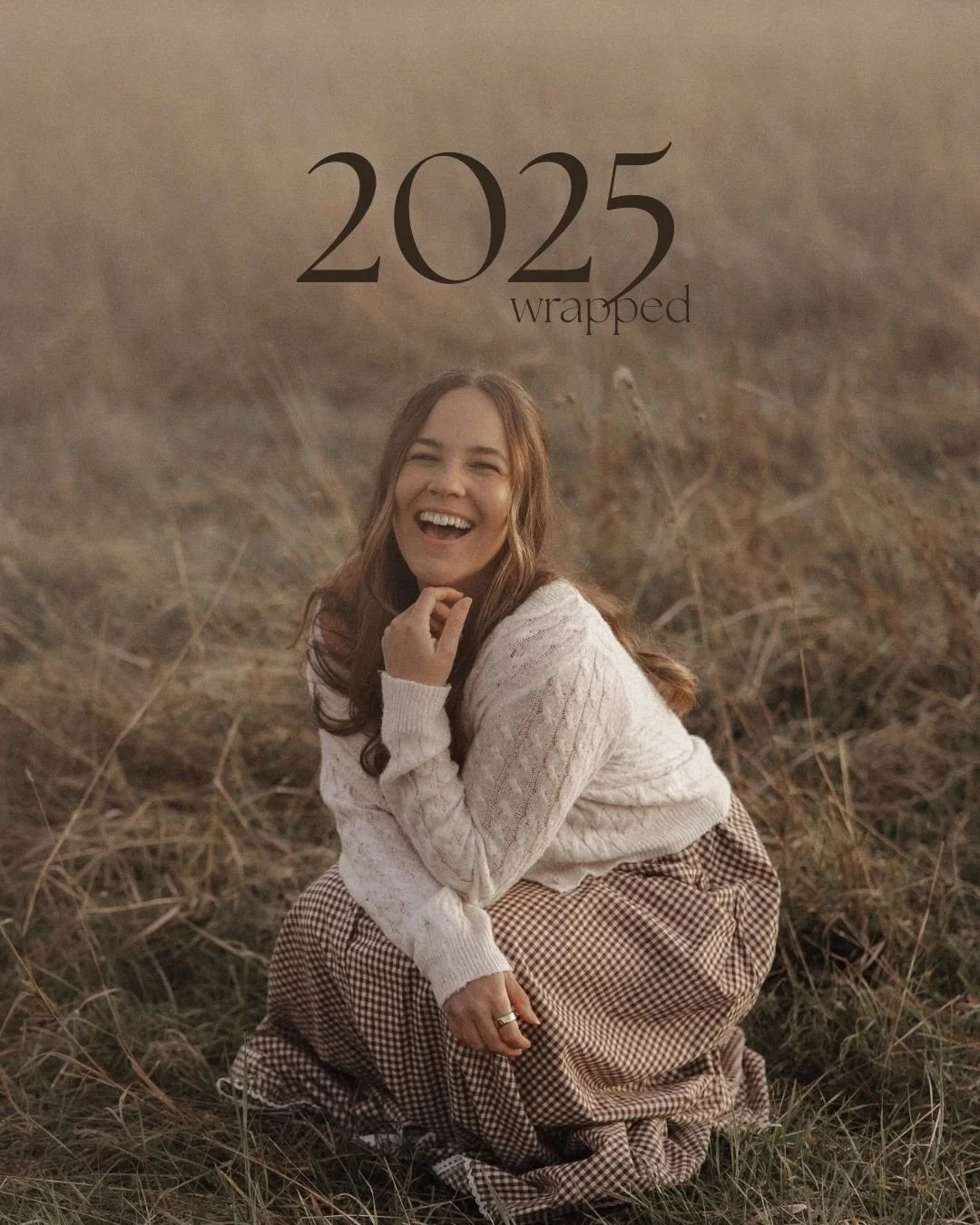 THAT&rsquo;S A WRAP! 🥂
2025 was hands-down my slowest business year yet&mdash;but it was also the most magical. Welcoming my daughter, soaking up those newborn days, and navigating postpartum while still showing up for my incredible clients was the 