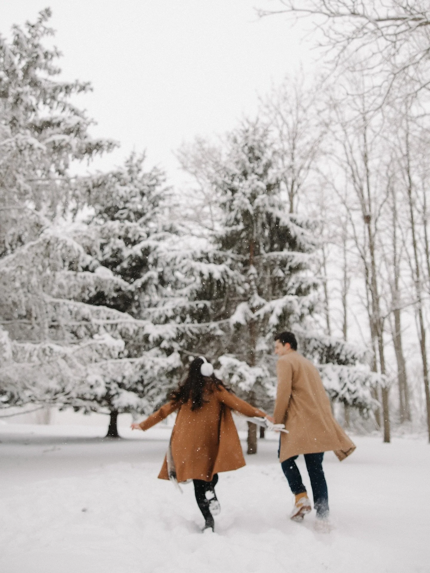 pinch meeee&hellip; can&rsquo;t believe this is my own backyard ❄️☃️🌨️