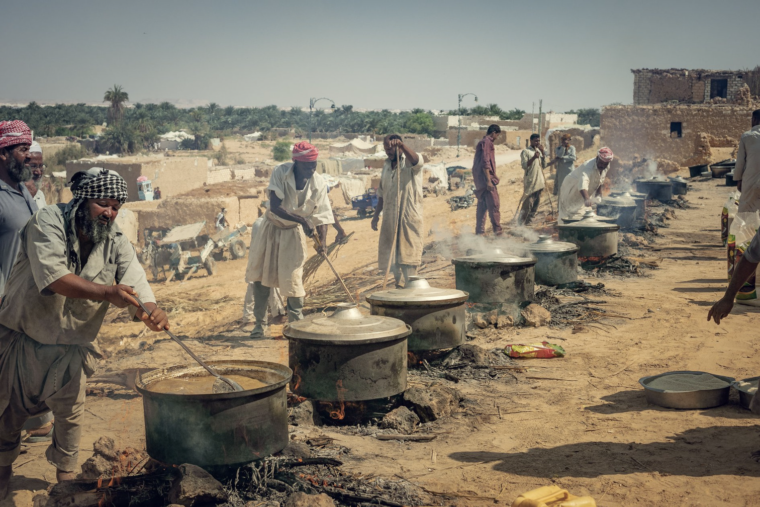 BREAD OF PEACE: rituals of nourishment and brotherhood.