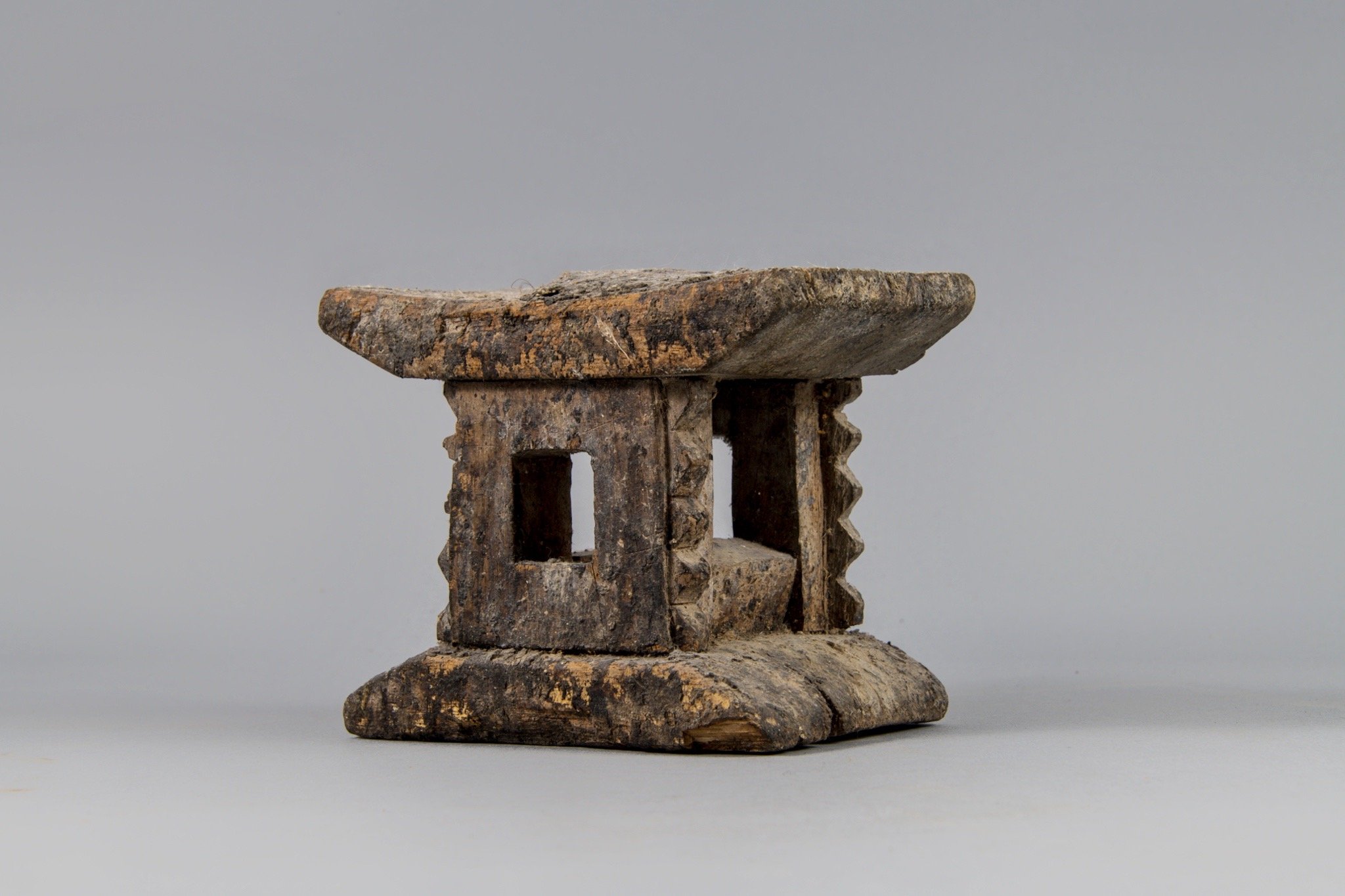 Asante shrine stool