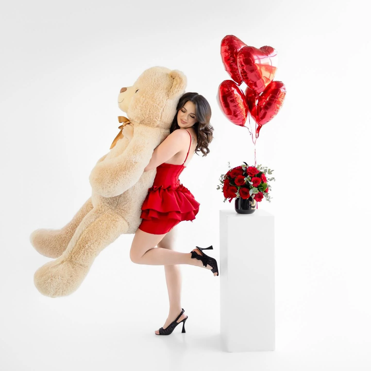 The official count down has began for Valentine&rsquo;s day 💌
There is still time to order your flowers. 🌹 
.
.
.
.
#vdayflowers #flowerlovers #bestflorist