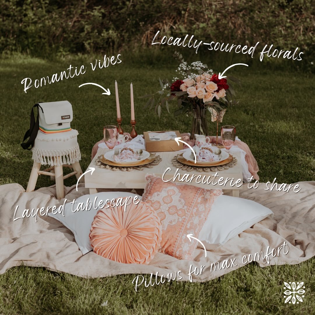 ✨ 𝑫𝑨𝑻𝑬 𝑵𝑰𝑮𝑯𝑻 𝑬𝑺𝑺𝑬𝑵𝑻𝑰𝑨𝑳𝑺 ✨
The perfect date night 𝘥𝘰𝘦𝘴 exist &mdash; this is what it looks like. 🌹 The smell of the flowers, the elevated d&eacute;cor&hellip; I love it all. 67 days til Spring, y&rsquo;all. 🗓️