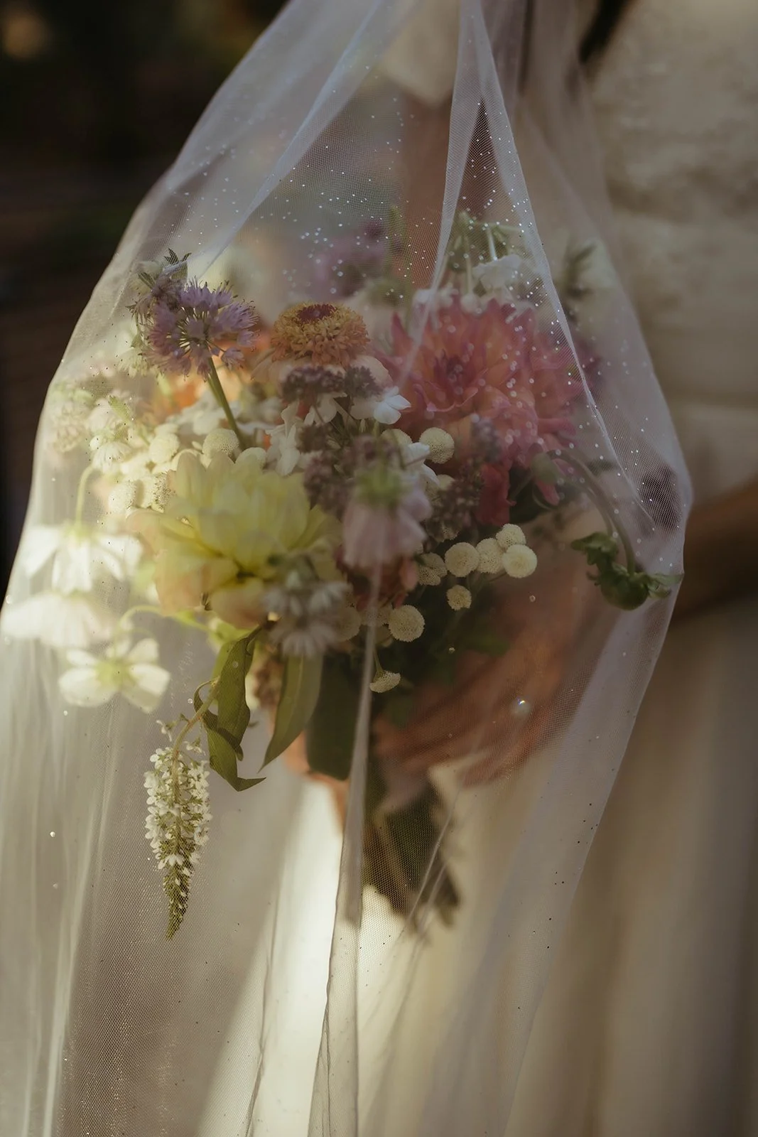 A Styled Shoot at Rocky Hill in White Salmon, Washington