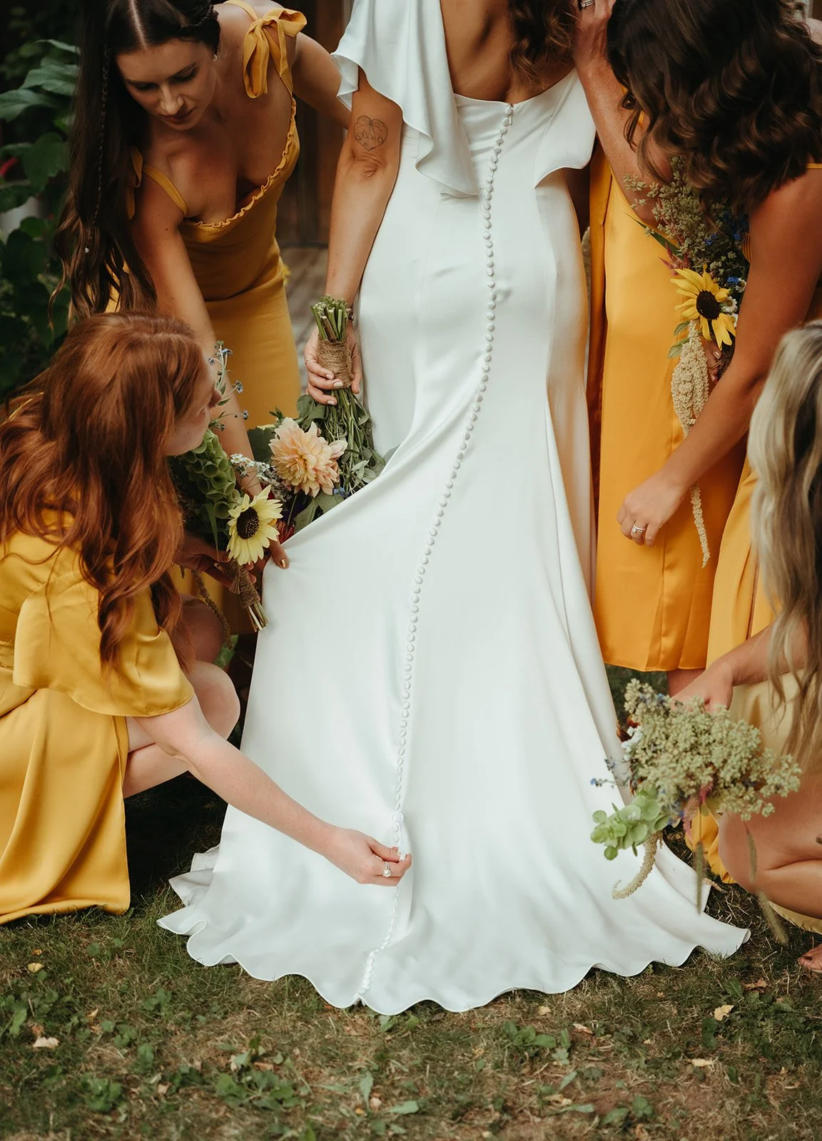 An At-Home Wedding in Hood River, Oregon